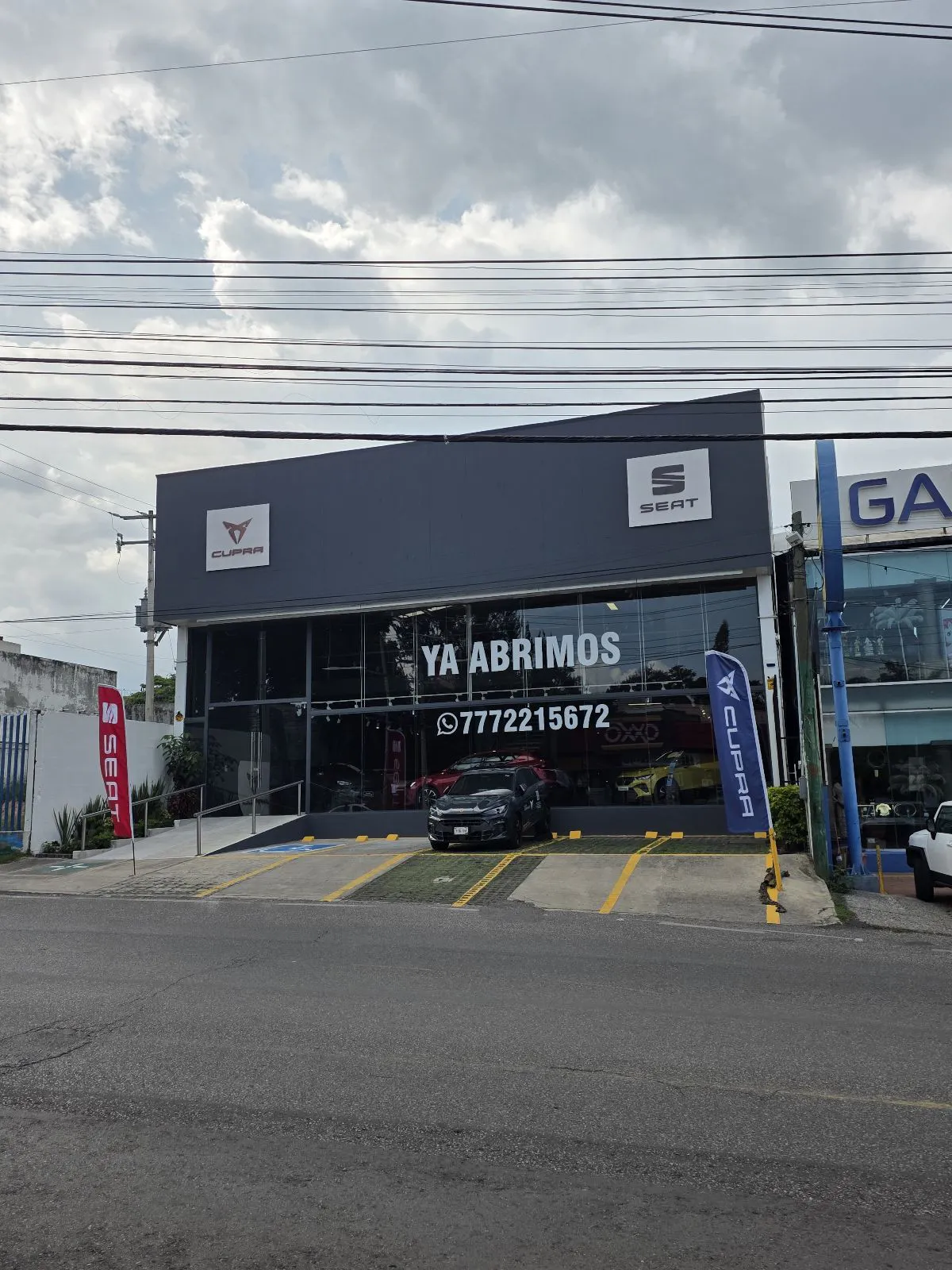 Local Comercial Spot2