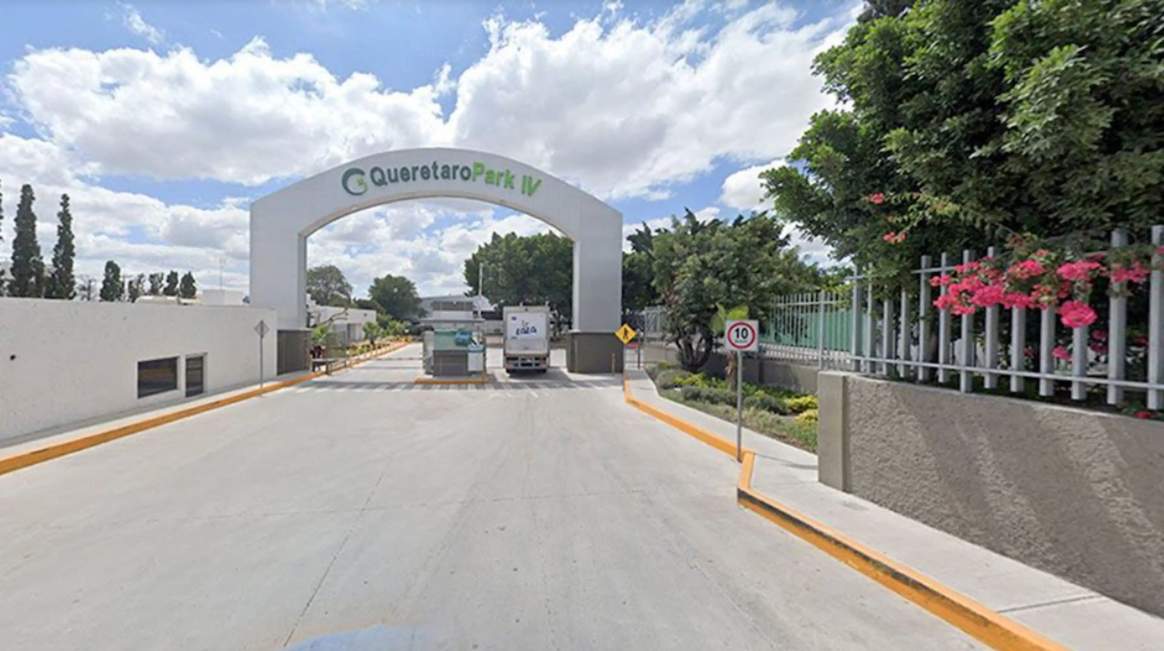 Queretaro Park Iv