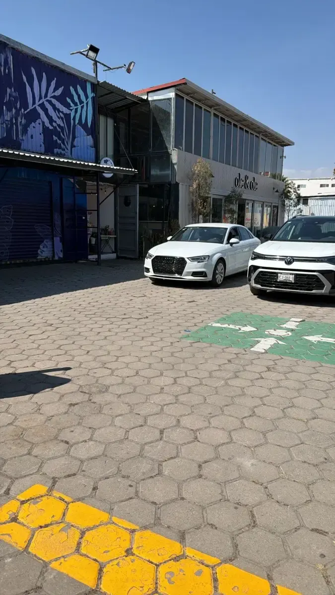 Local Comercial Spot2
