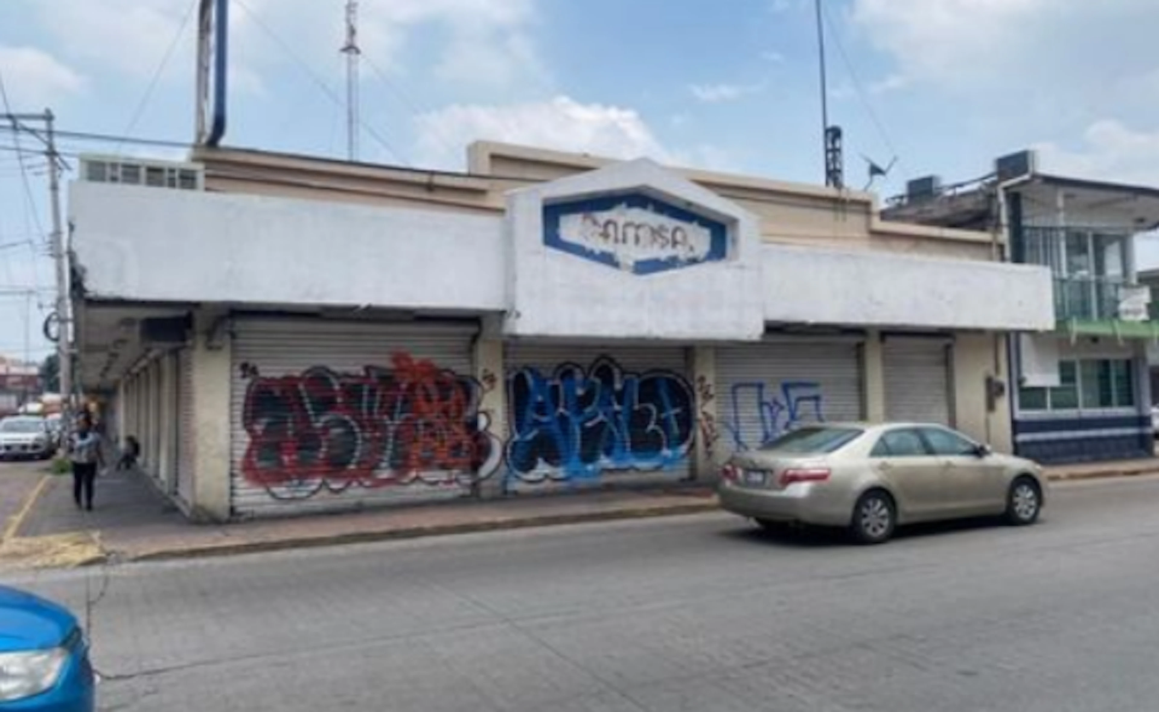 Local Comercial Spot2