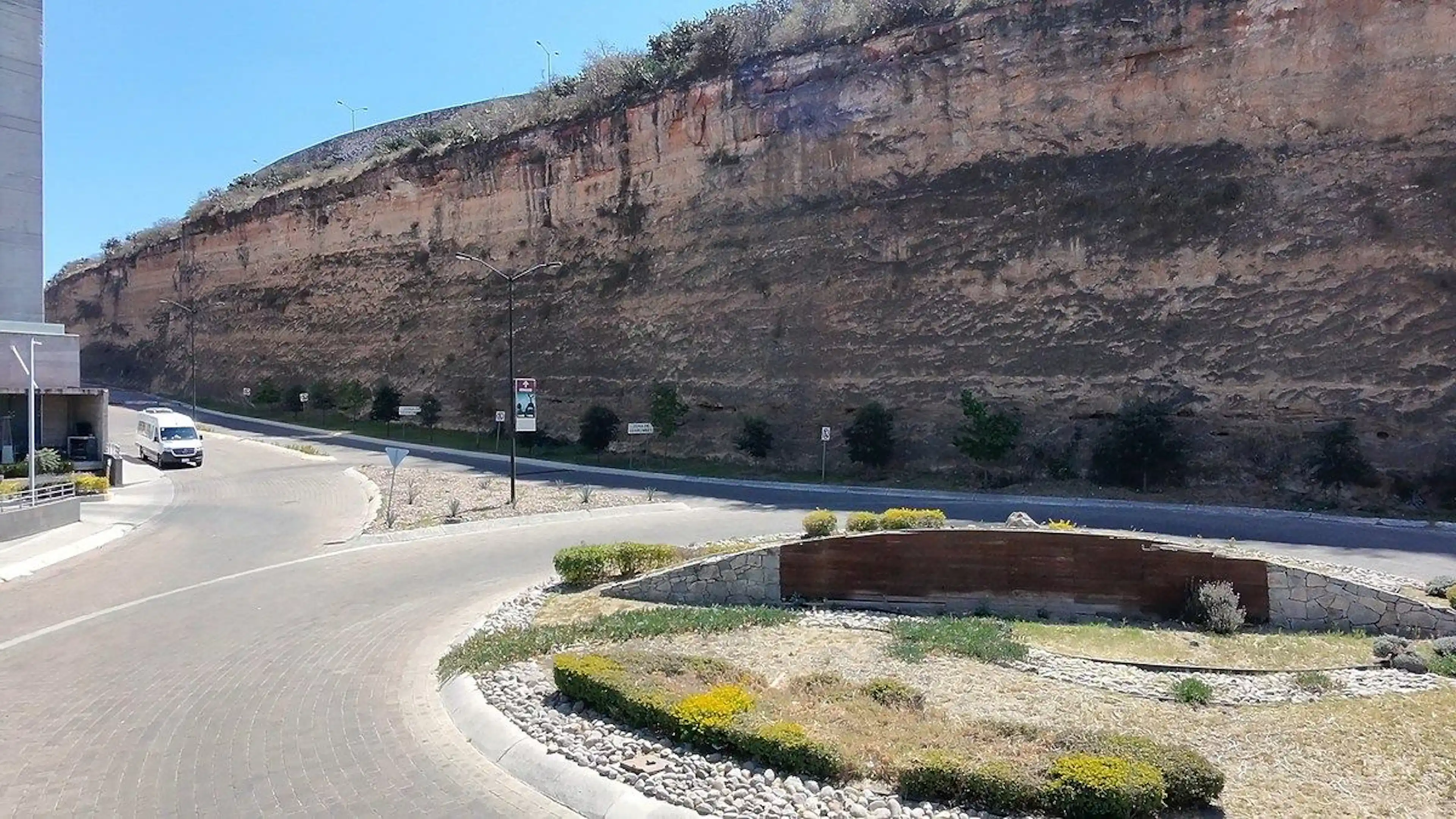 TERRENO CS-10-40-At EN VENTA | CORREDOR MÉXICO–QUERÉTARO | 2,641 m² | VISTA PANO