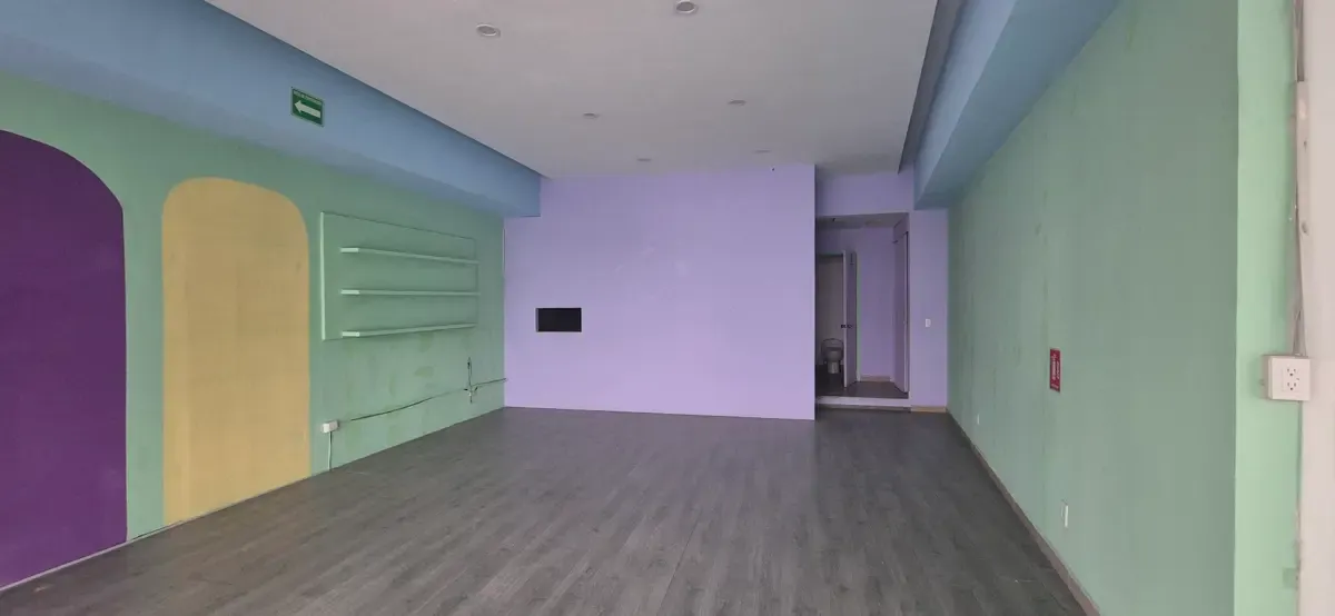 Local Comercial Spot2