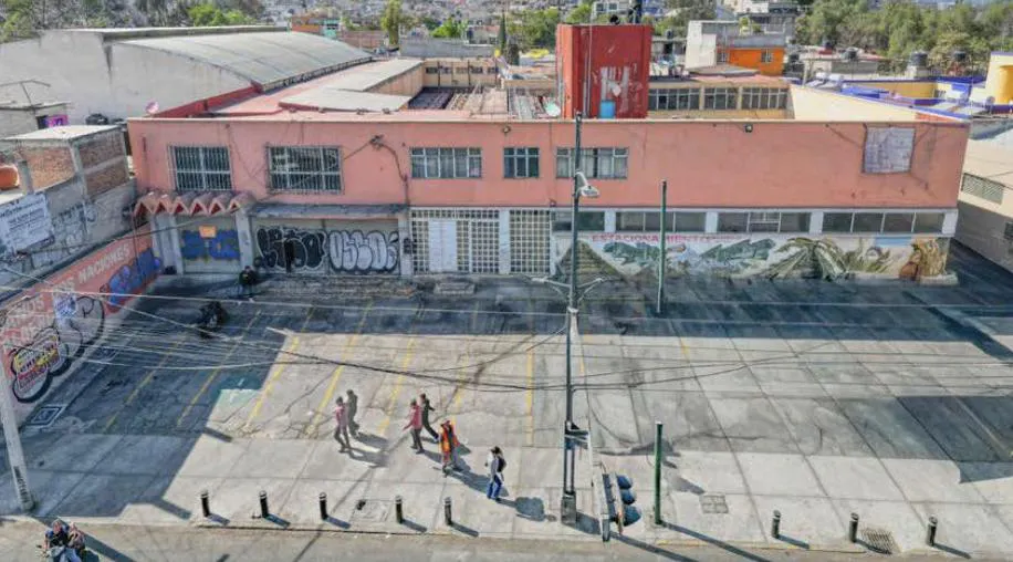 Local Comercial Spot2