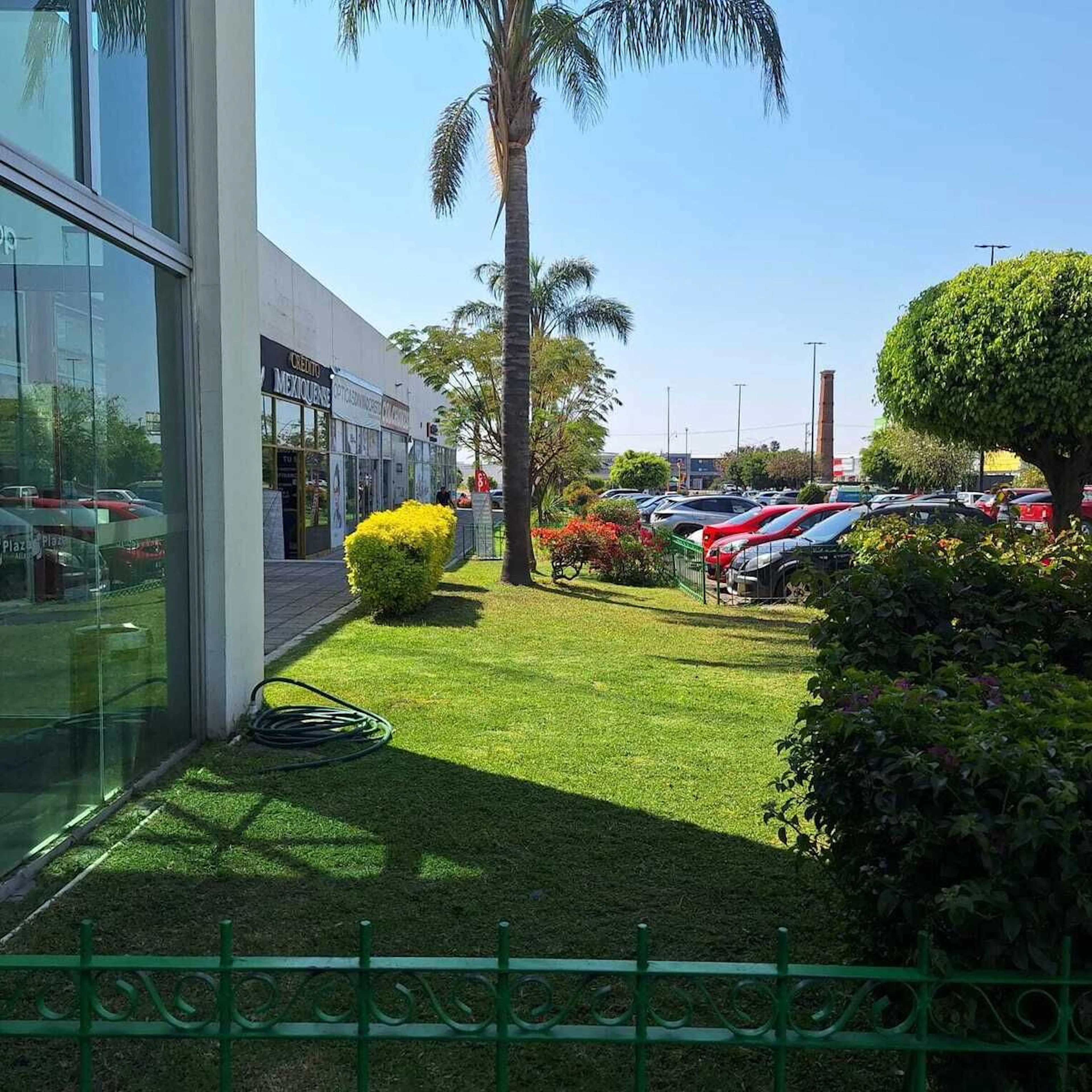 Local Comercial Spot2