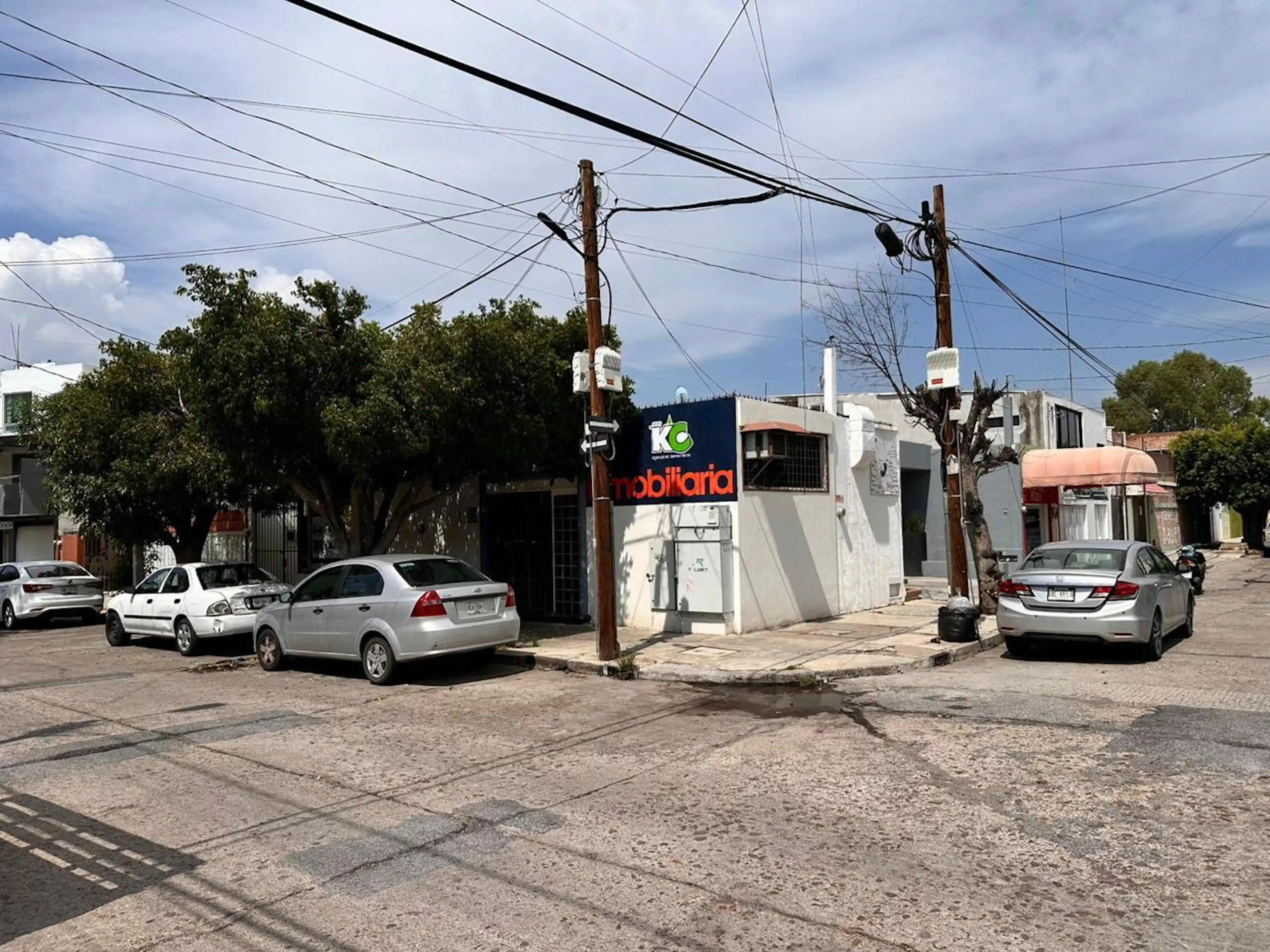 Local Comercial En Venta En Col. Jardin, San Luis Potosii S/n
