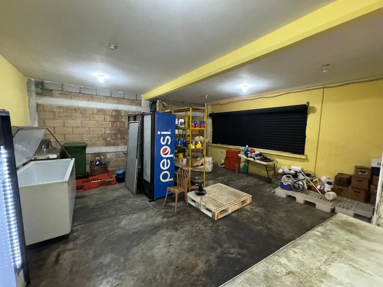 Local Comercial Spot2