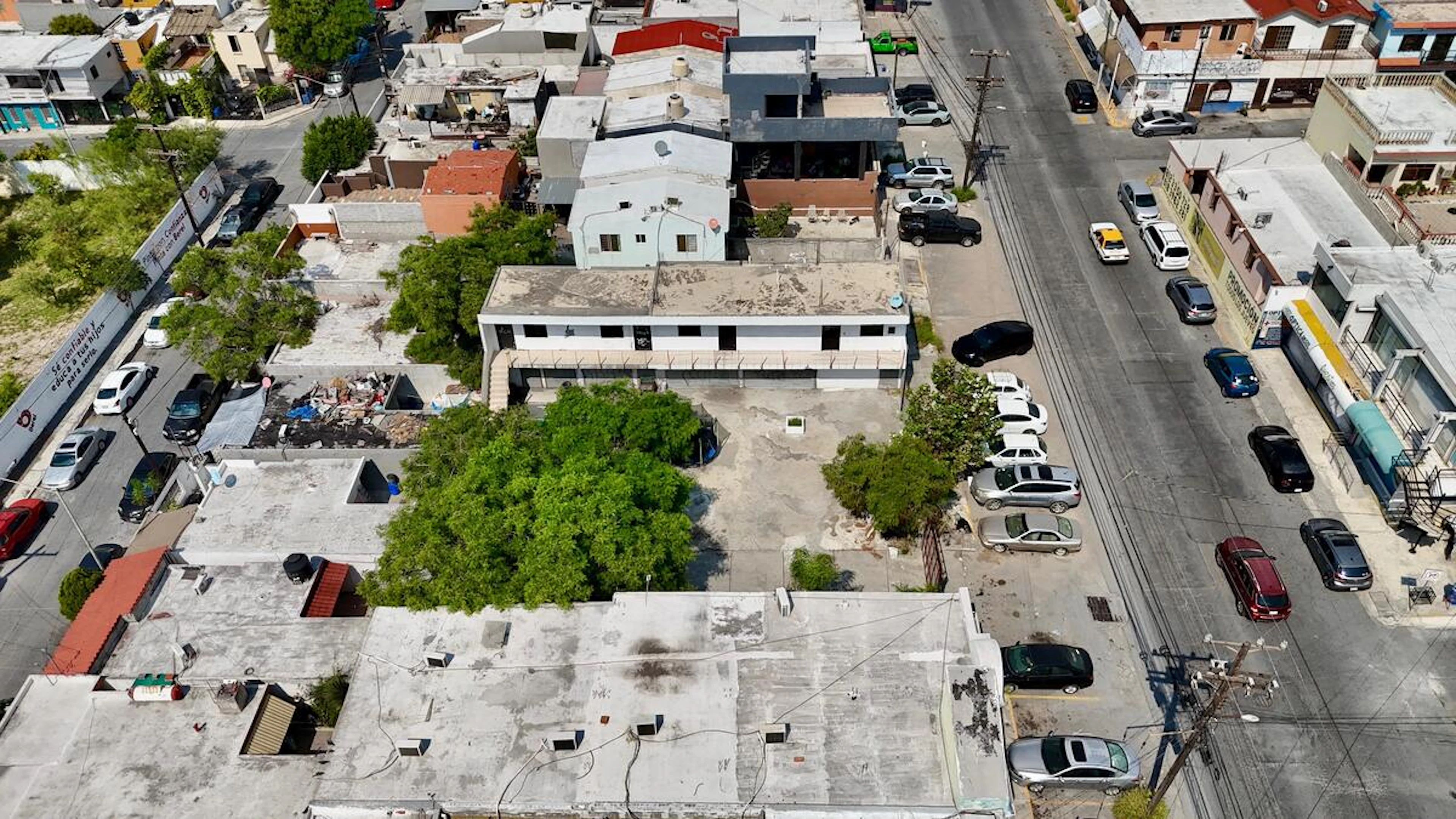 Local Comercial Spot2