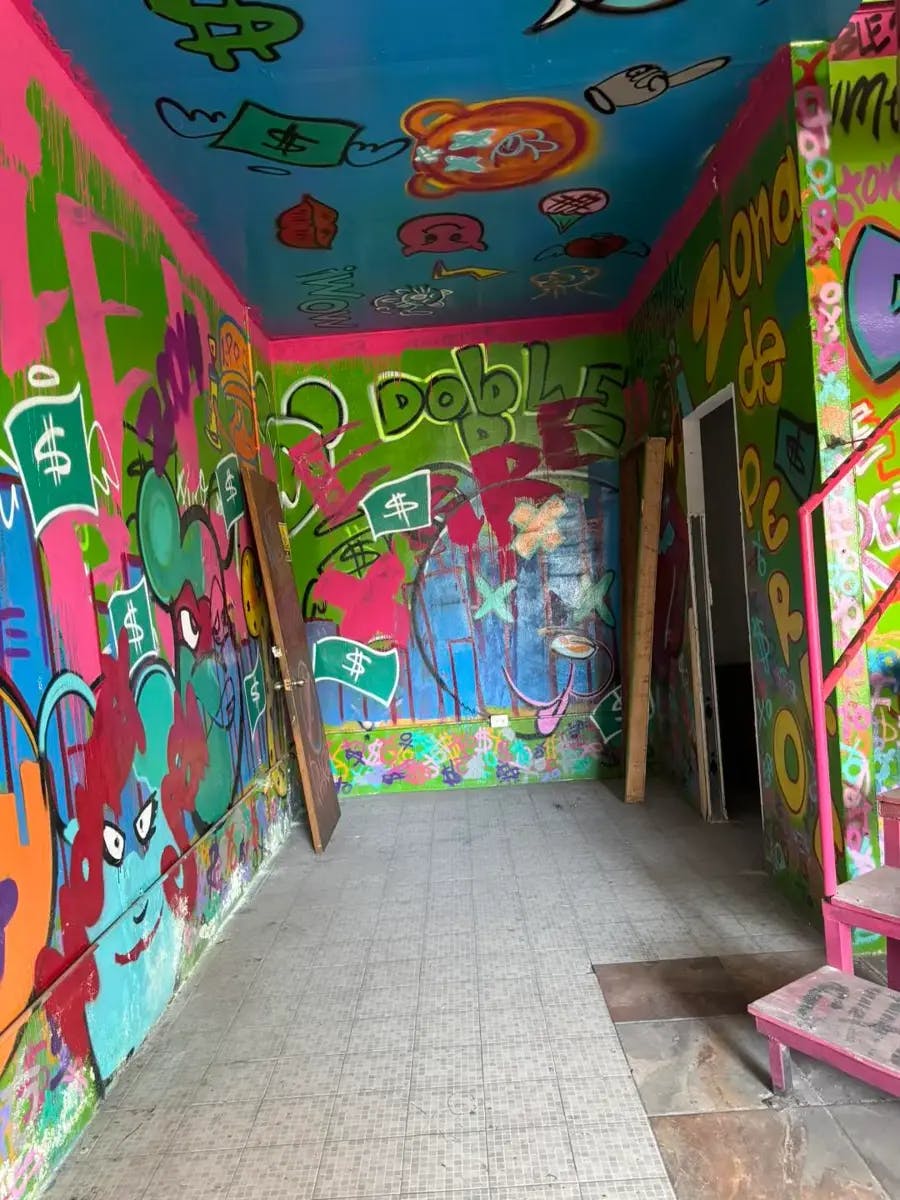 Local Comercial Spot2