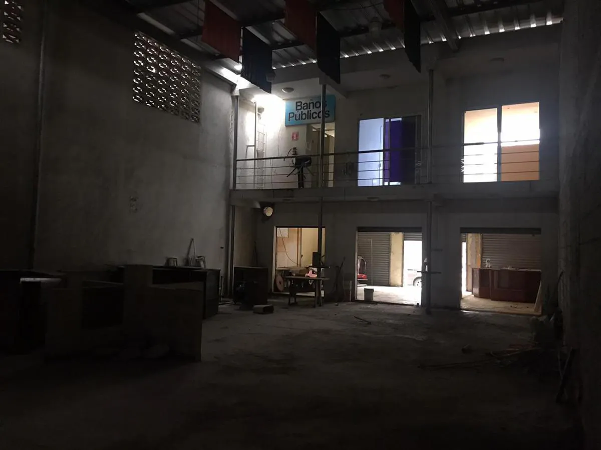 Local Comercial Spot2