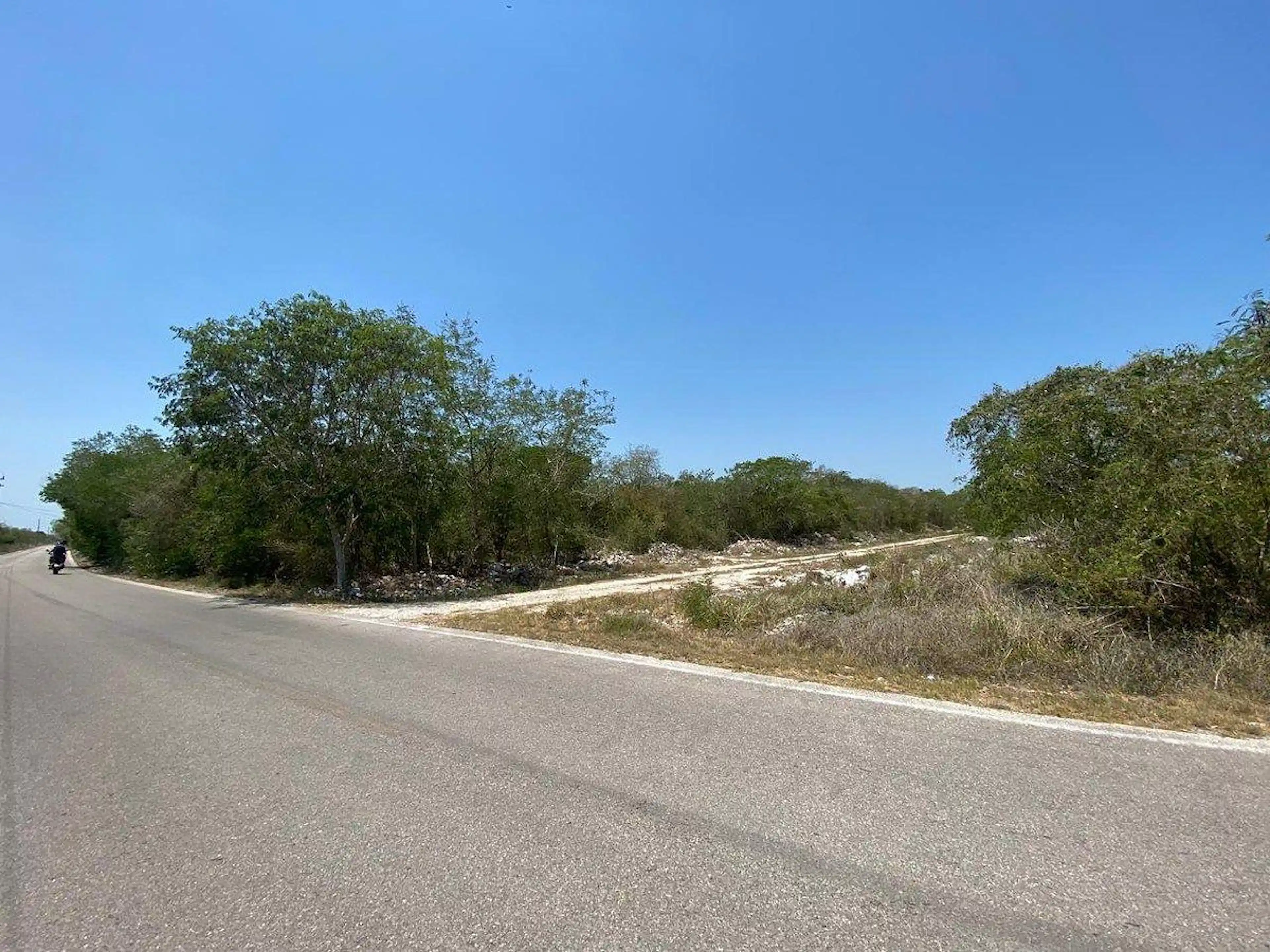 Terrenos En Venta Al Norte De MÉrida En Kikteil A Pie De Calle