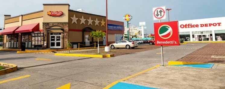 Local Comercial Spot2