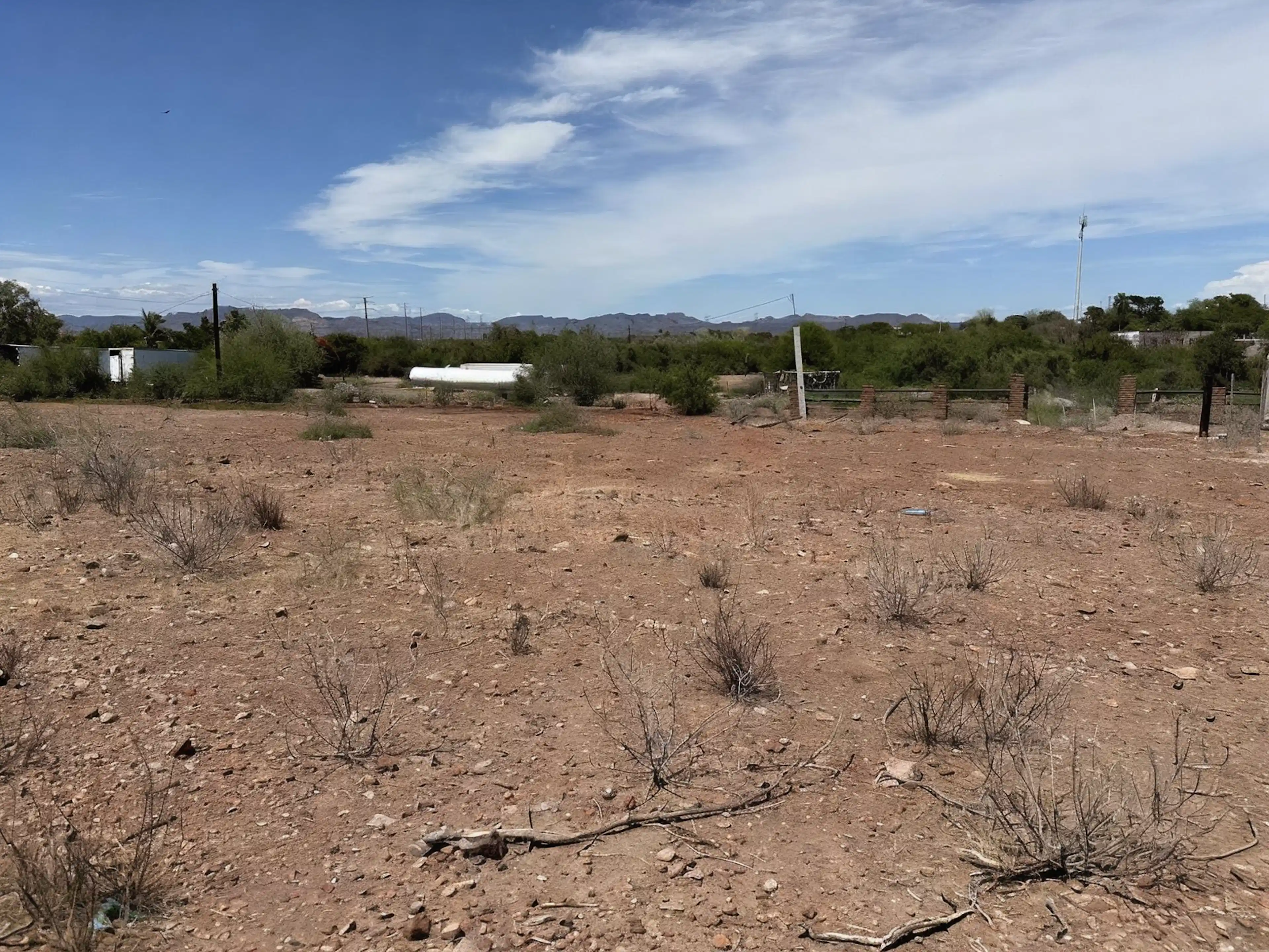 TERRENO EN VENTA EN LOMAS DE COLOSIO