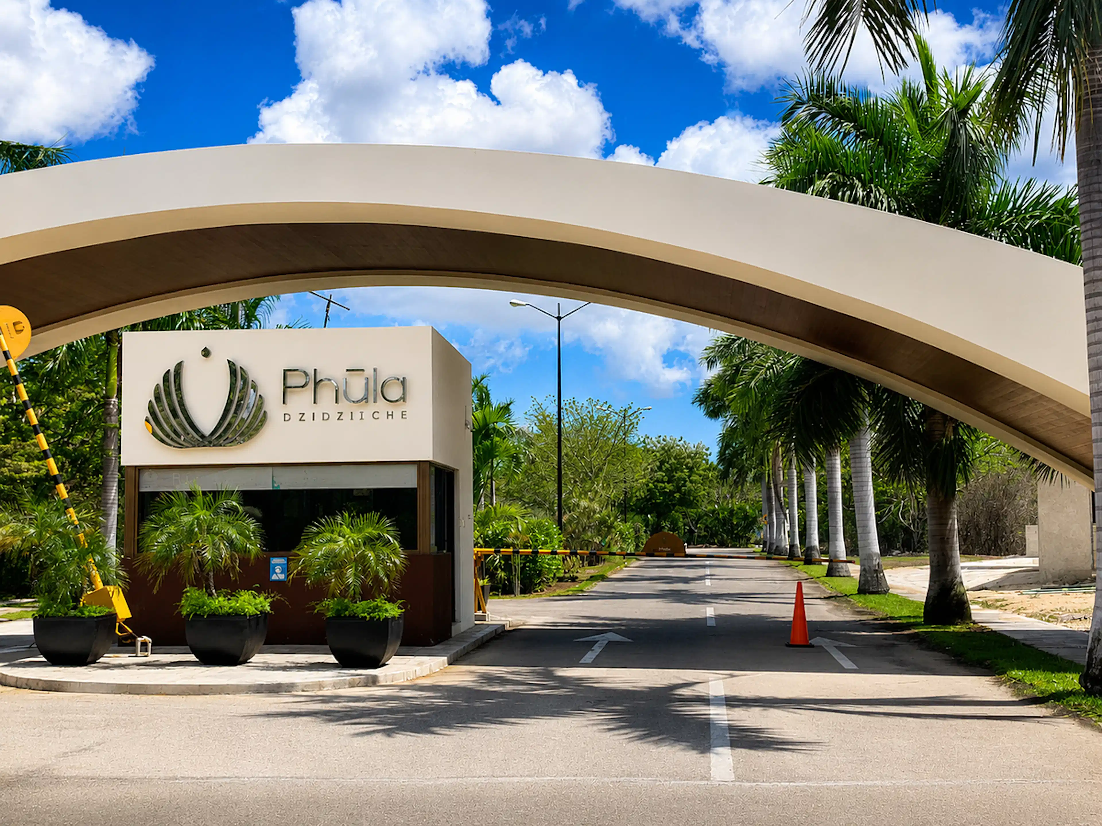 Terreno En Venta De 1,192 M2 En Residencial Phula