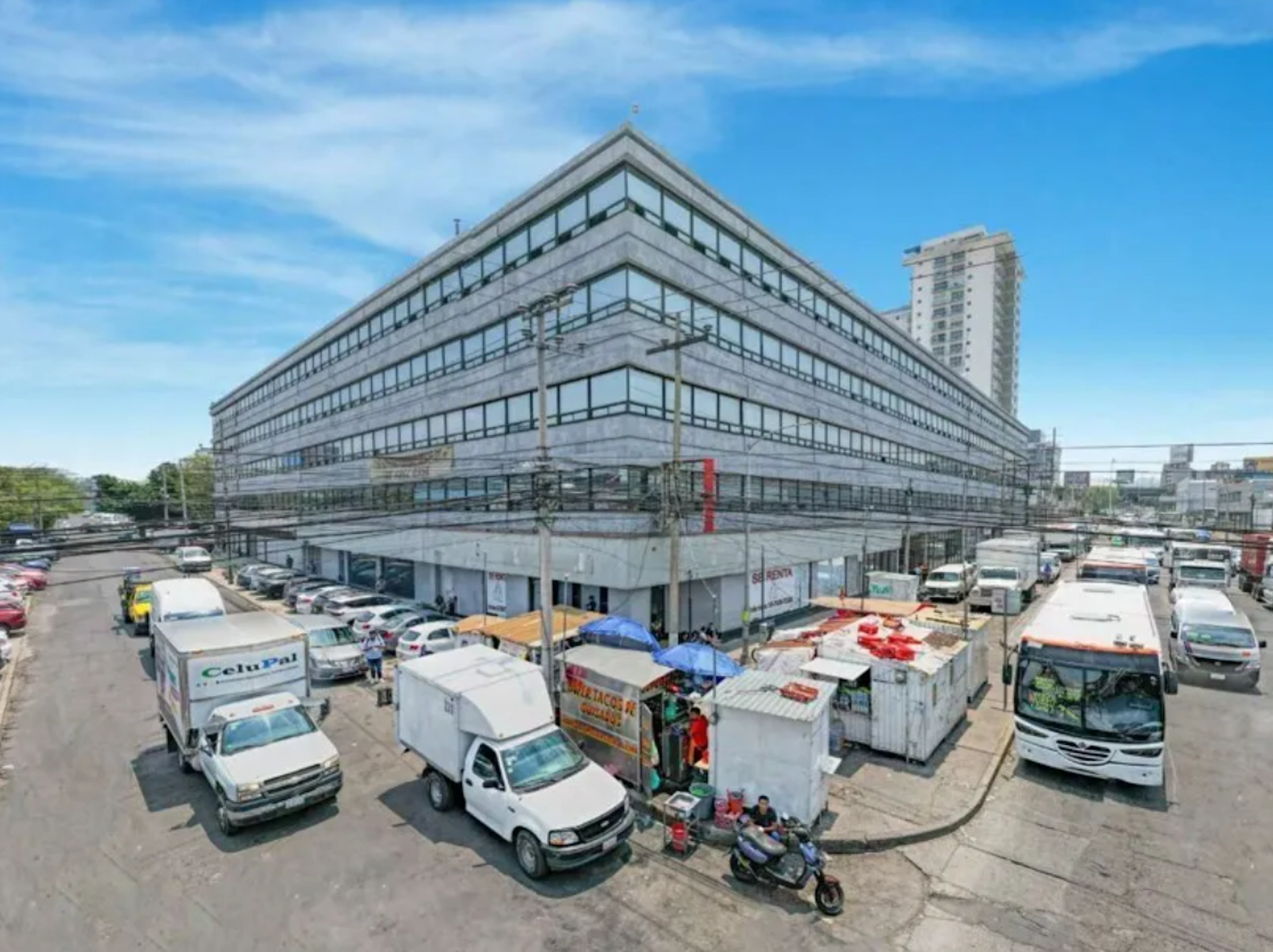 Local Comercial Spot2