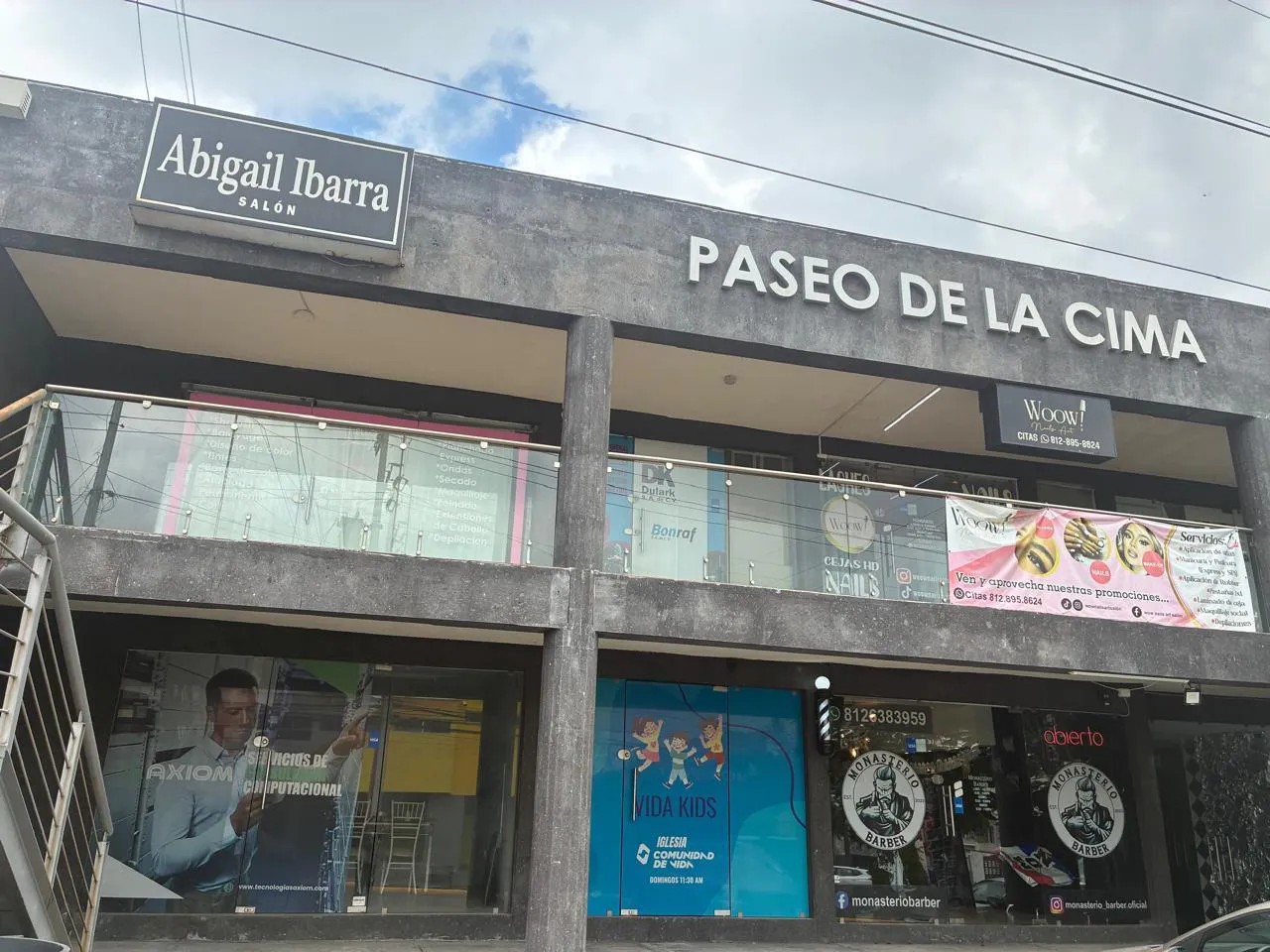 Local Comercial Spot2