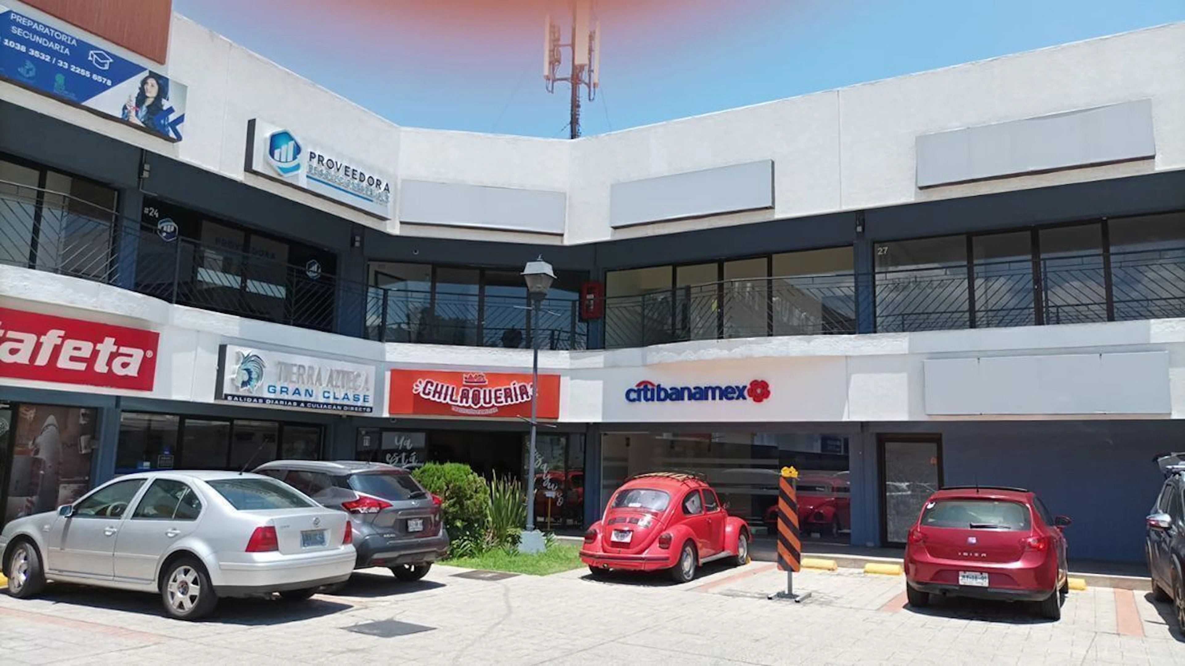 Local Comercial Spot2