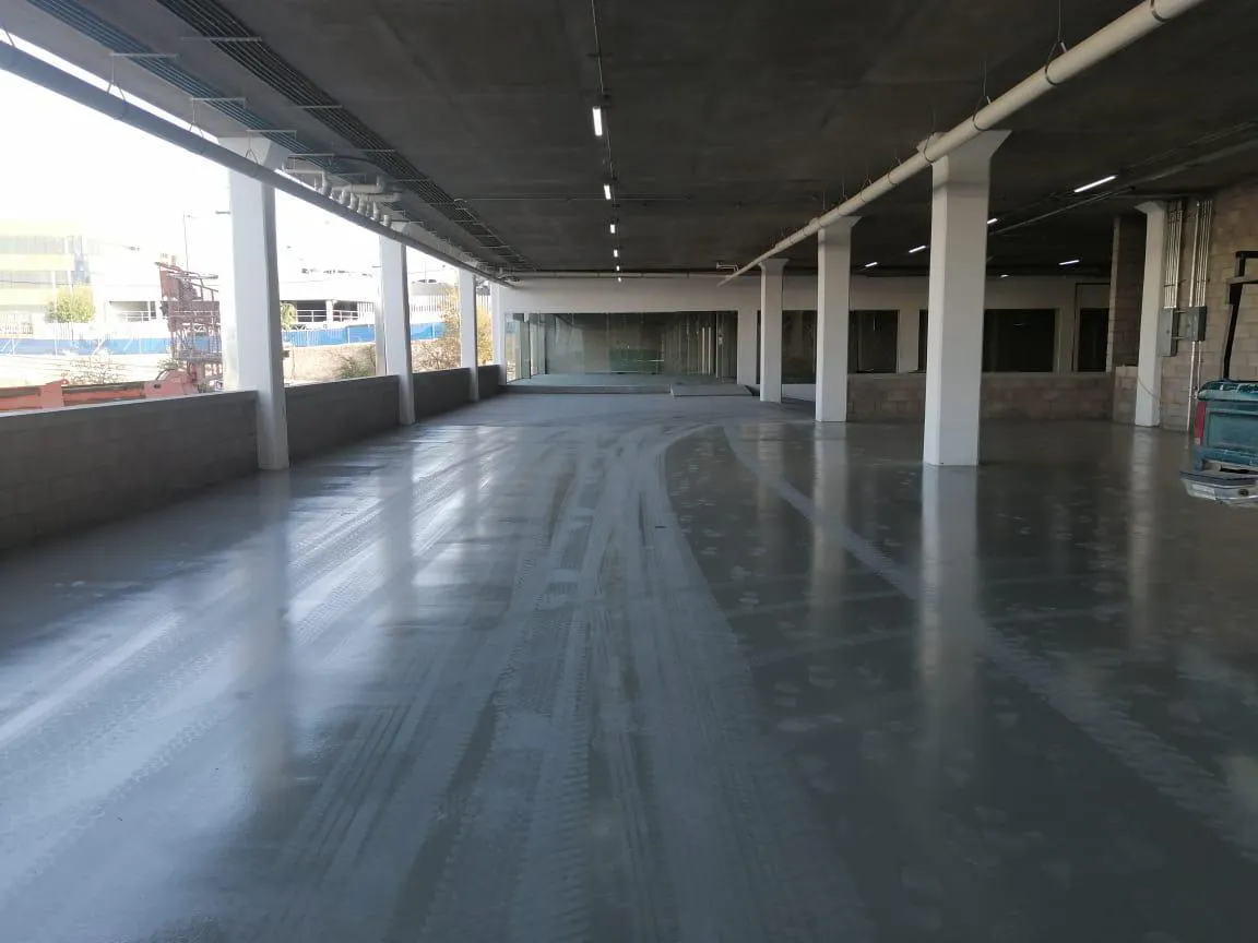 Local Comercial Spot2