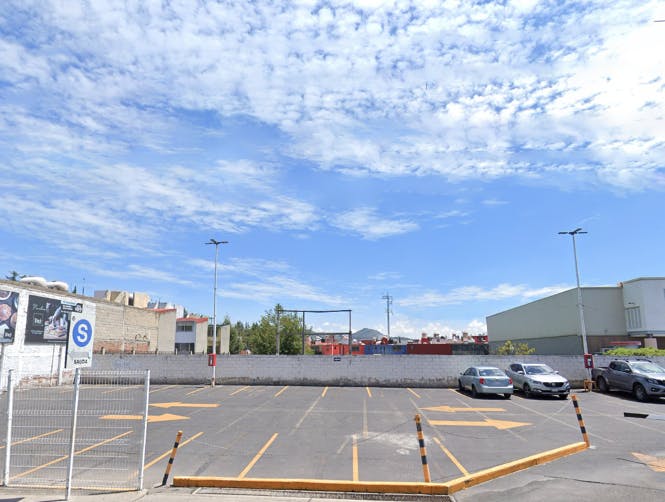 Local Comercial Spot2