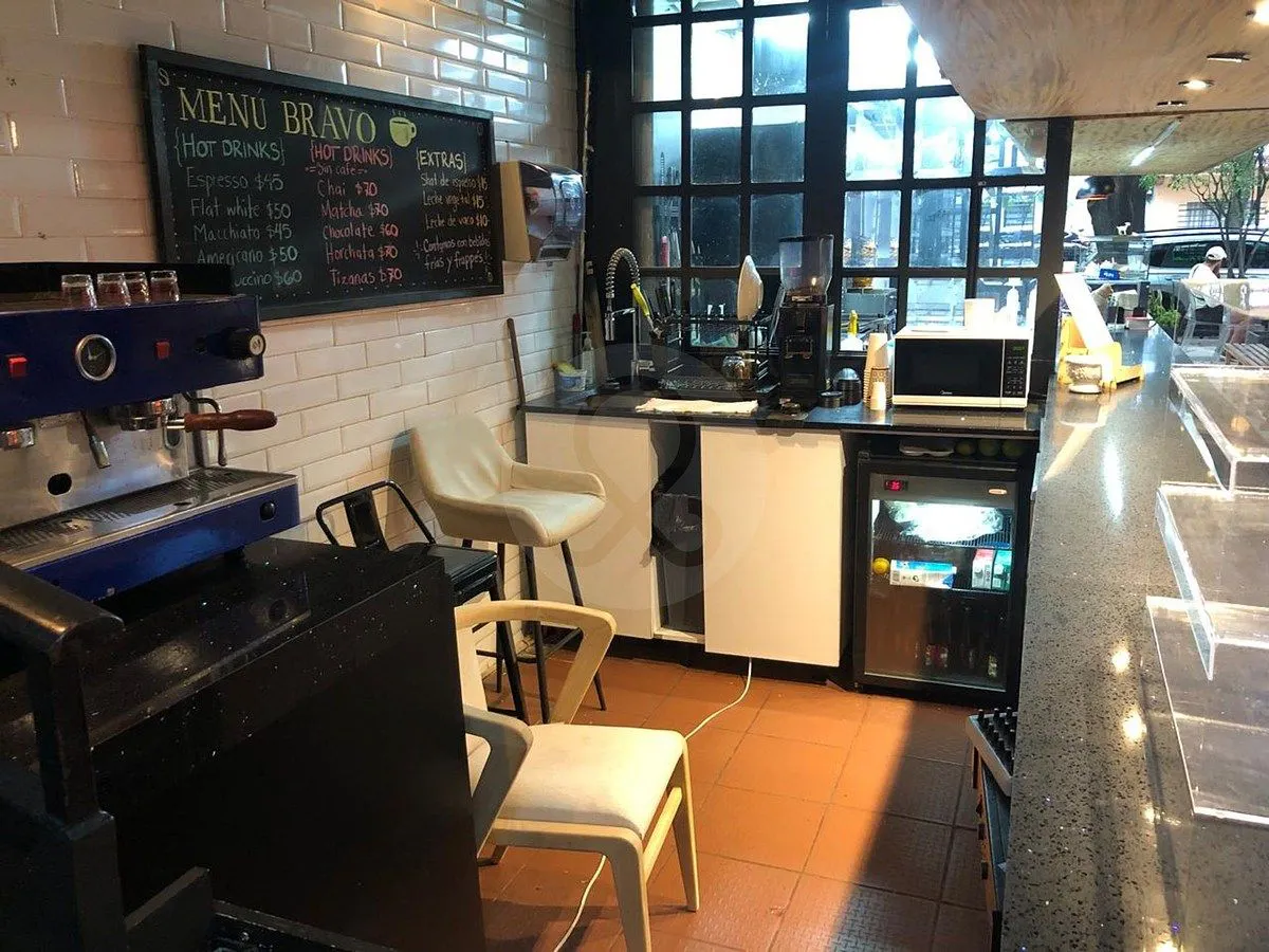 Local Comercial Spot2