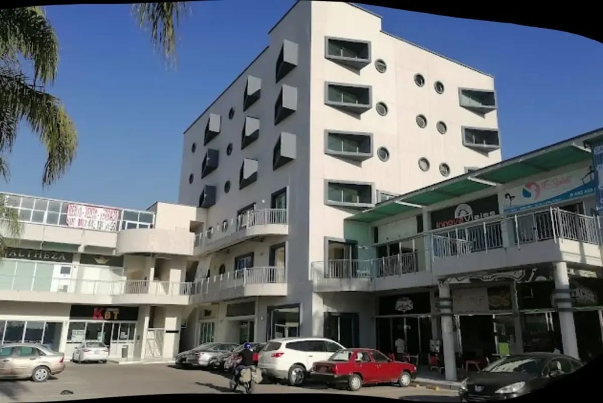 Local Comercial Spot2