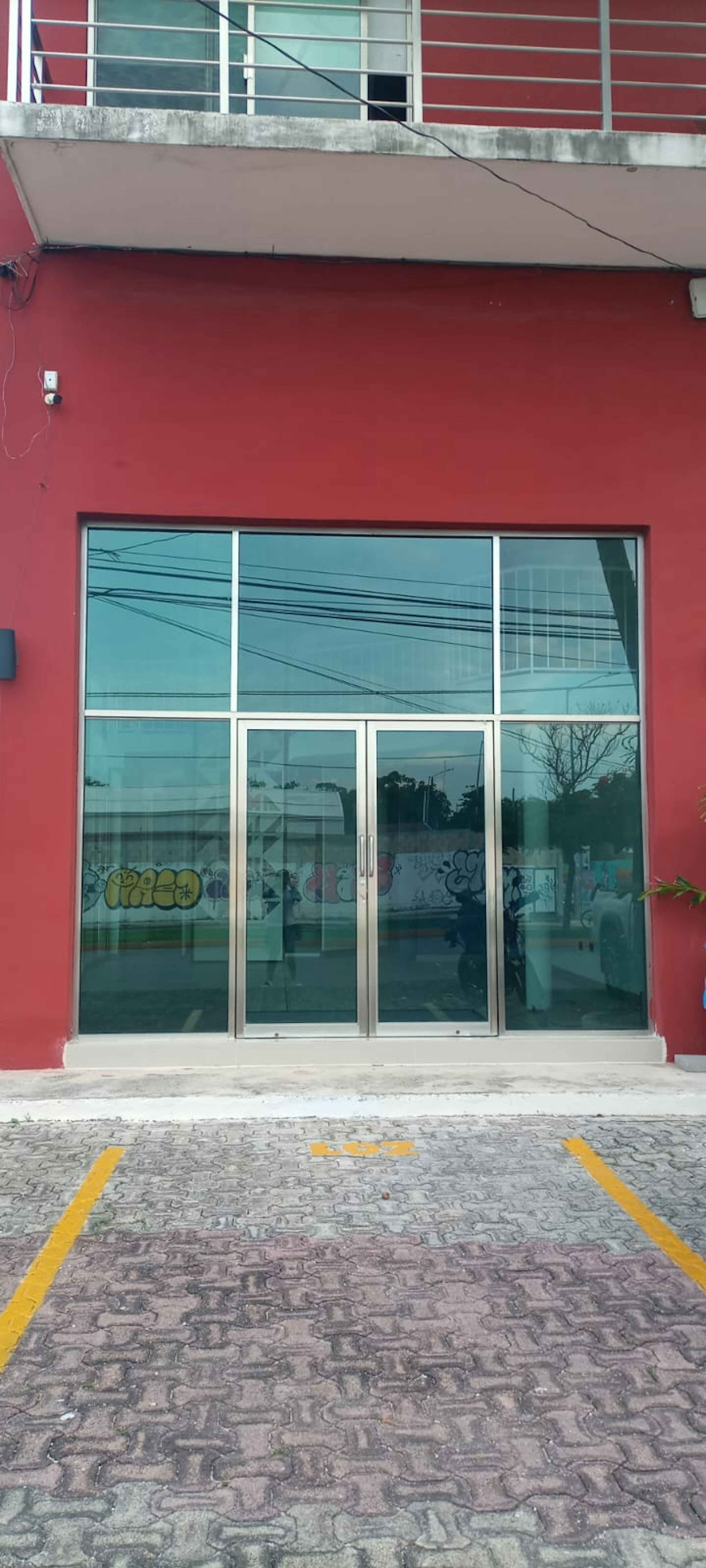 38 Norte Esquina Con 40 Av, Gonzalo Guerrero 38