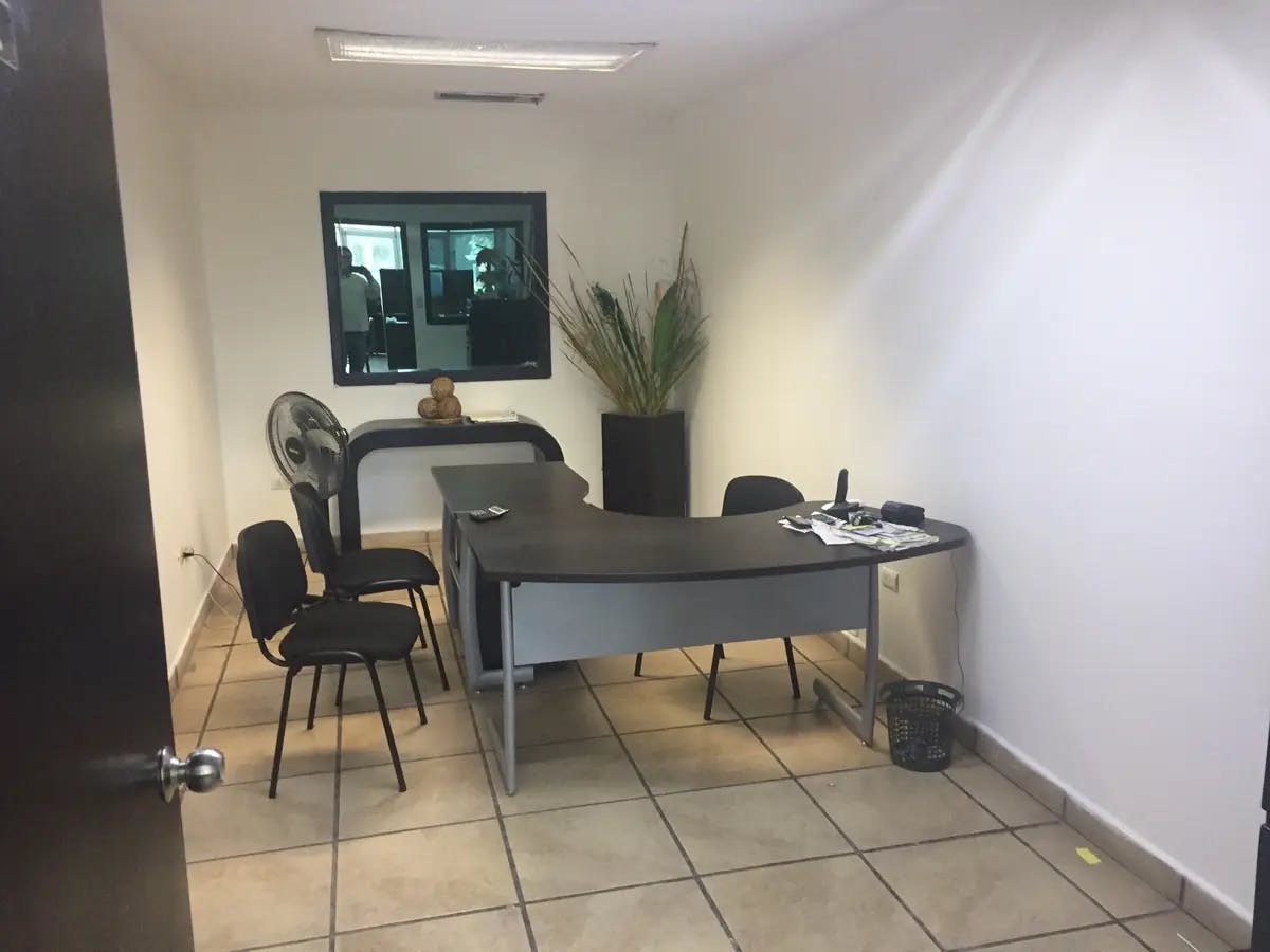 Local Comercial Spot2