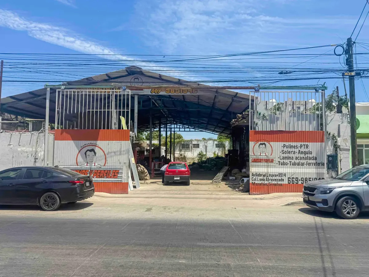 Local Comercial Spot2