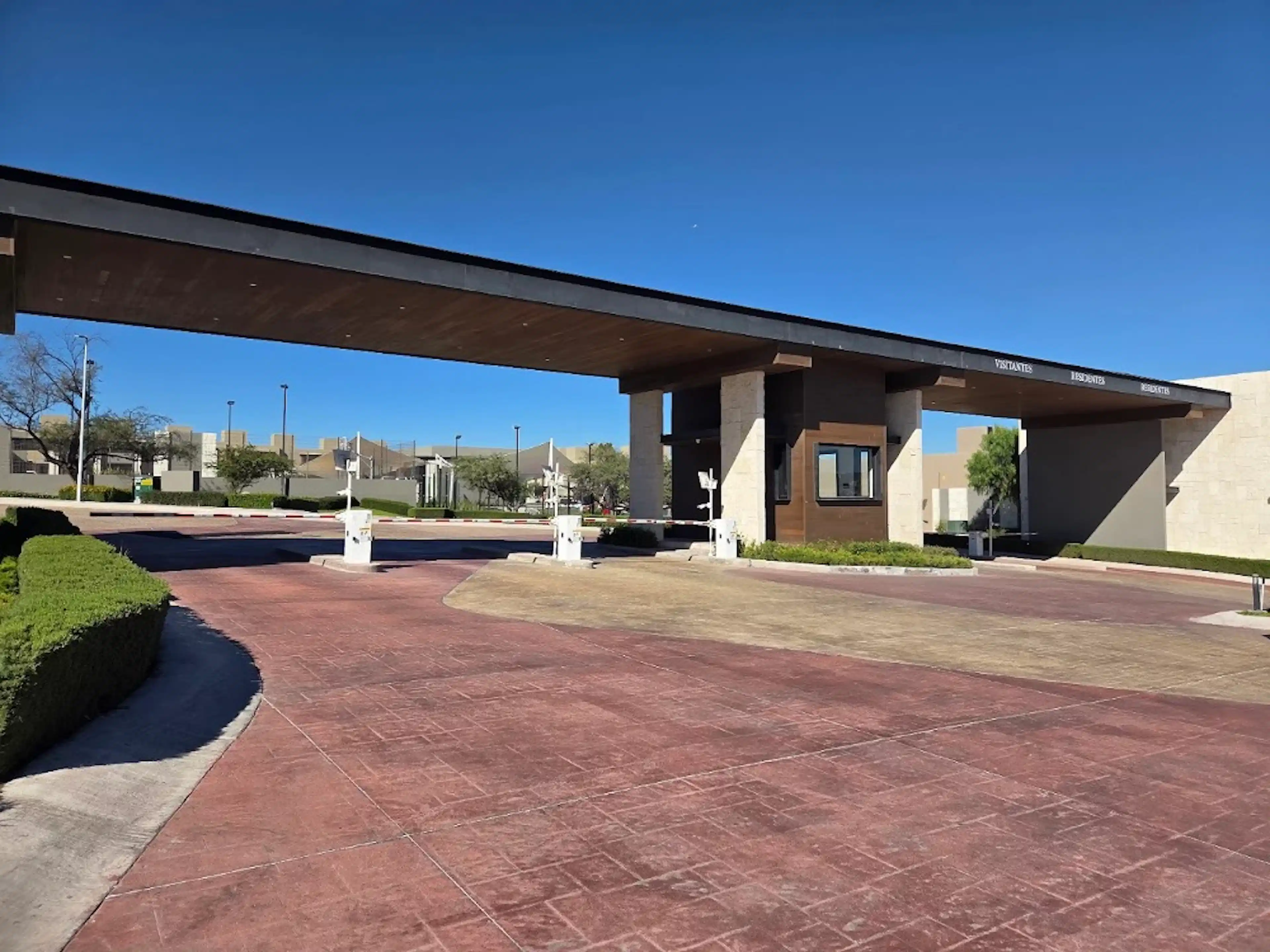 Avenida El Campanario Norte 1248