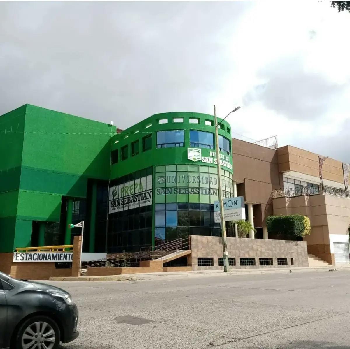 Local Comercial Spot2