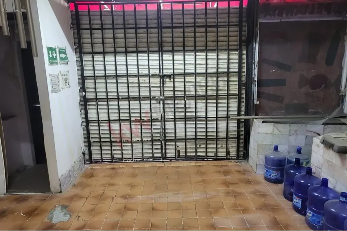 Local Comercial Spot2