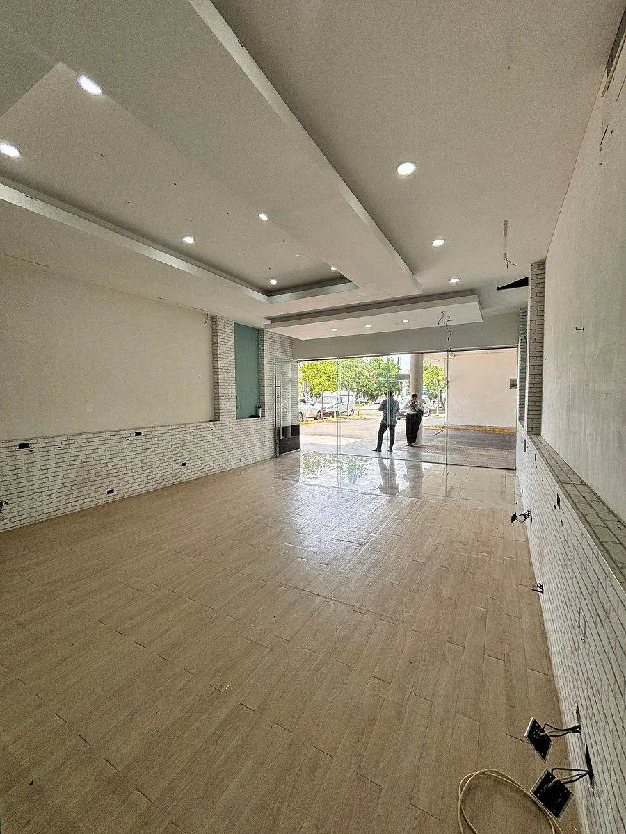 Local Comercial Spot2