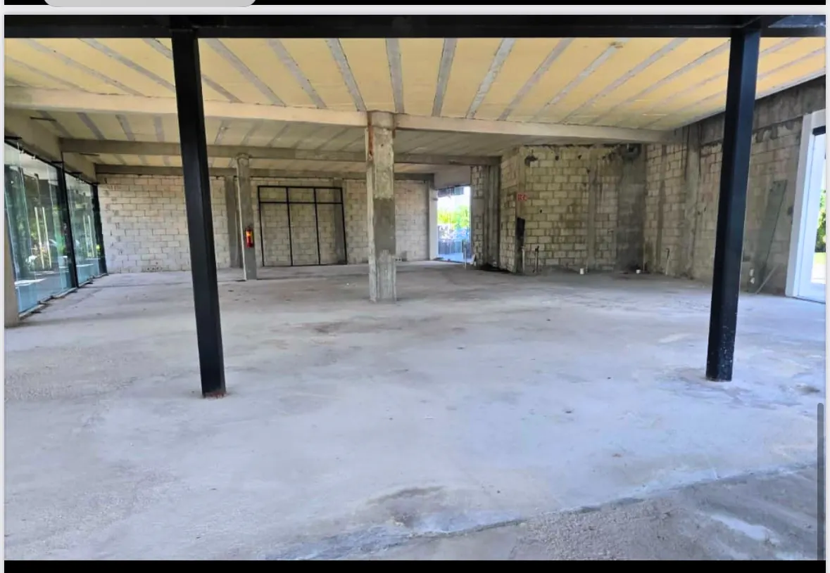 Local Comercial Spot2