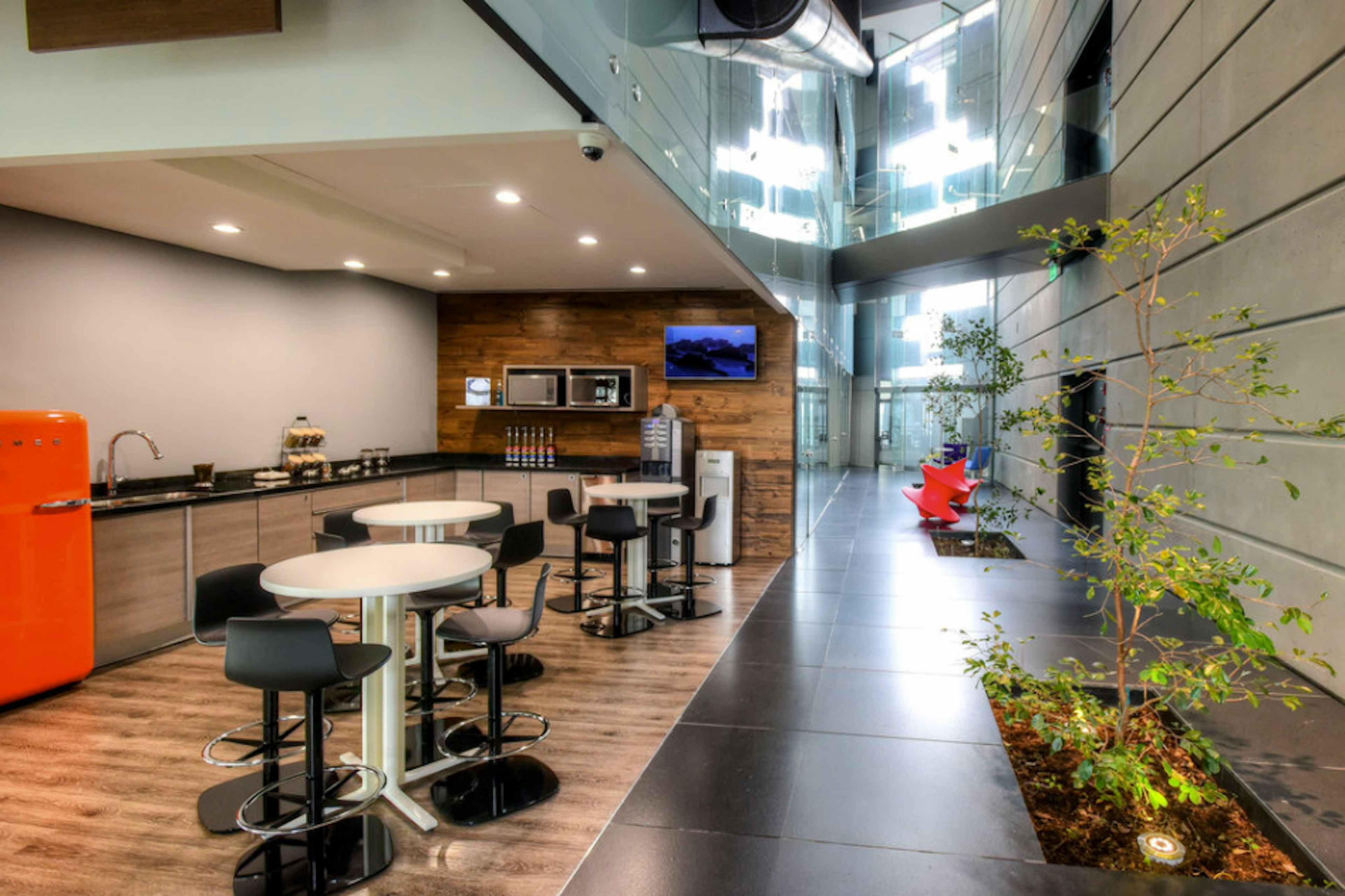 Av. Paseo De La Reforma 483