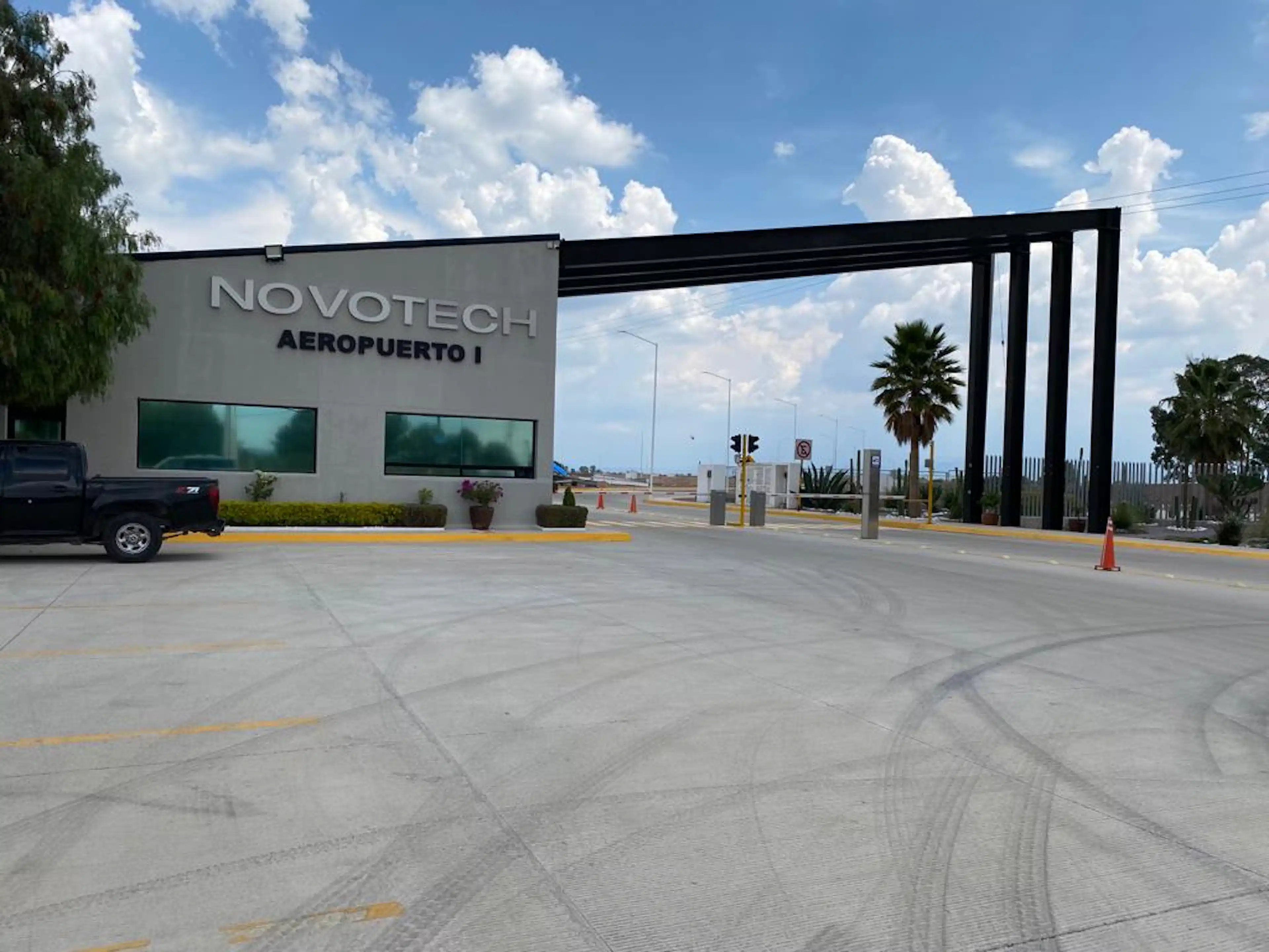 Novotech Aeropuerto 1