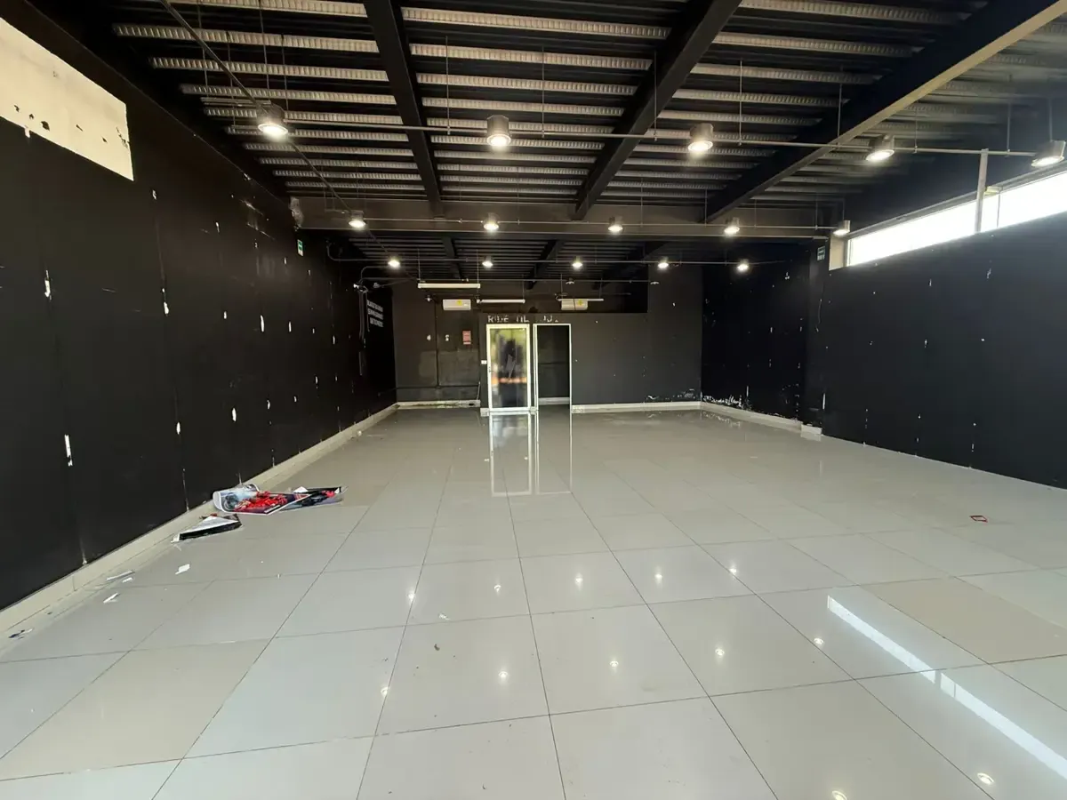 Local Comercial Spot2