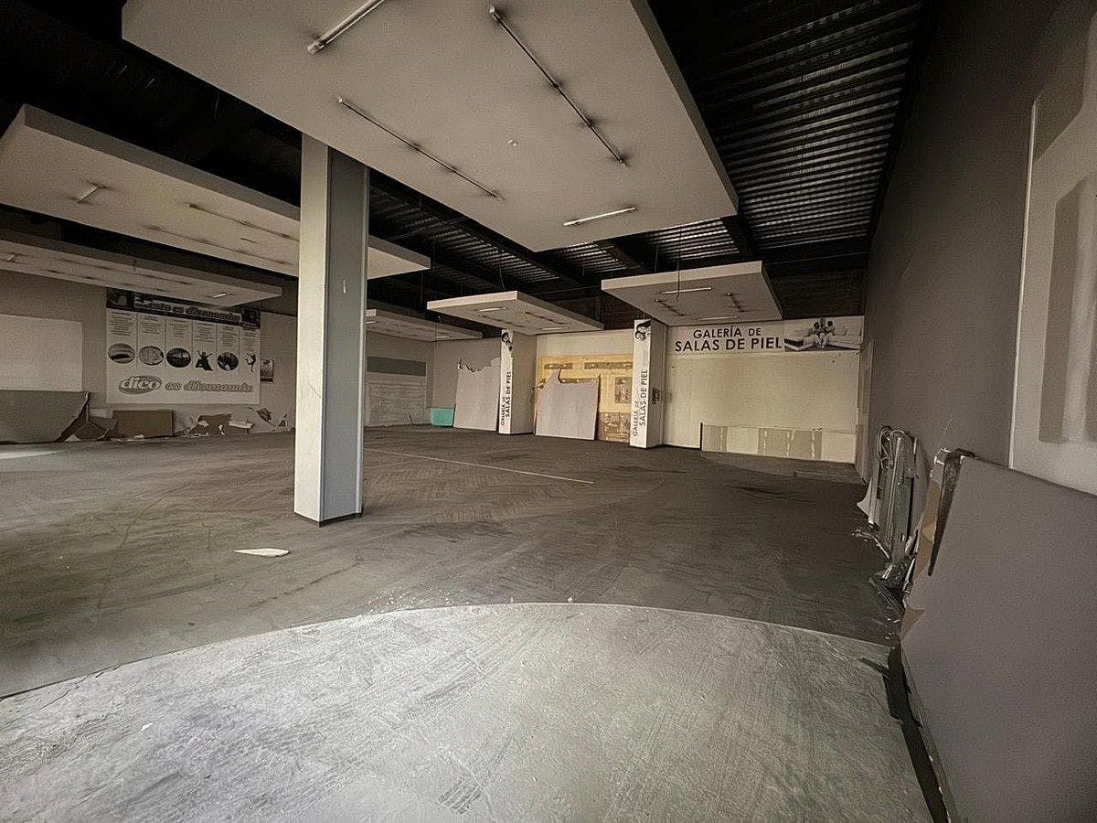 Local Comercial Spot2