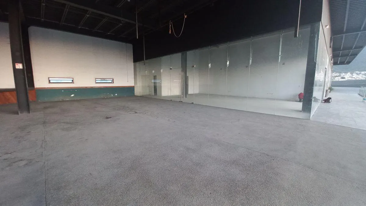 Local Comercial Spot2
