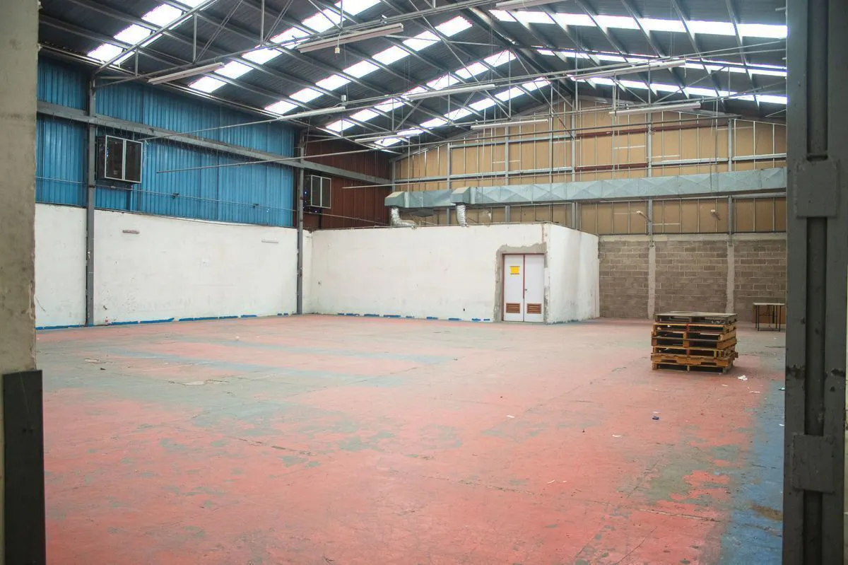 Local Comercial Spot2