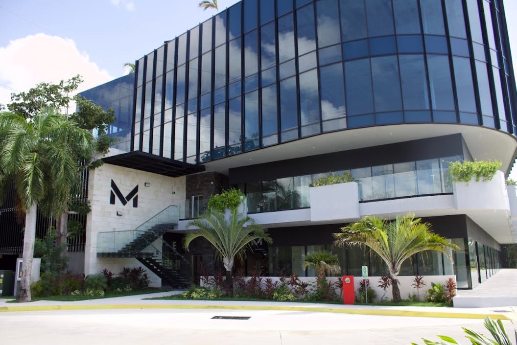 Local Comercial Spot2