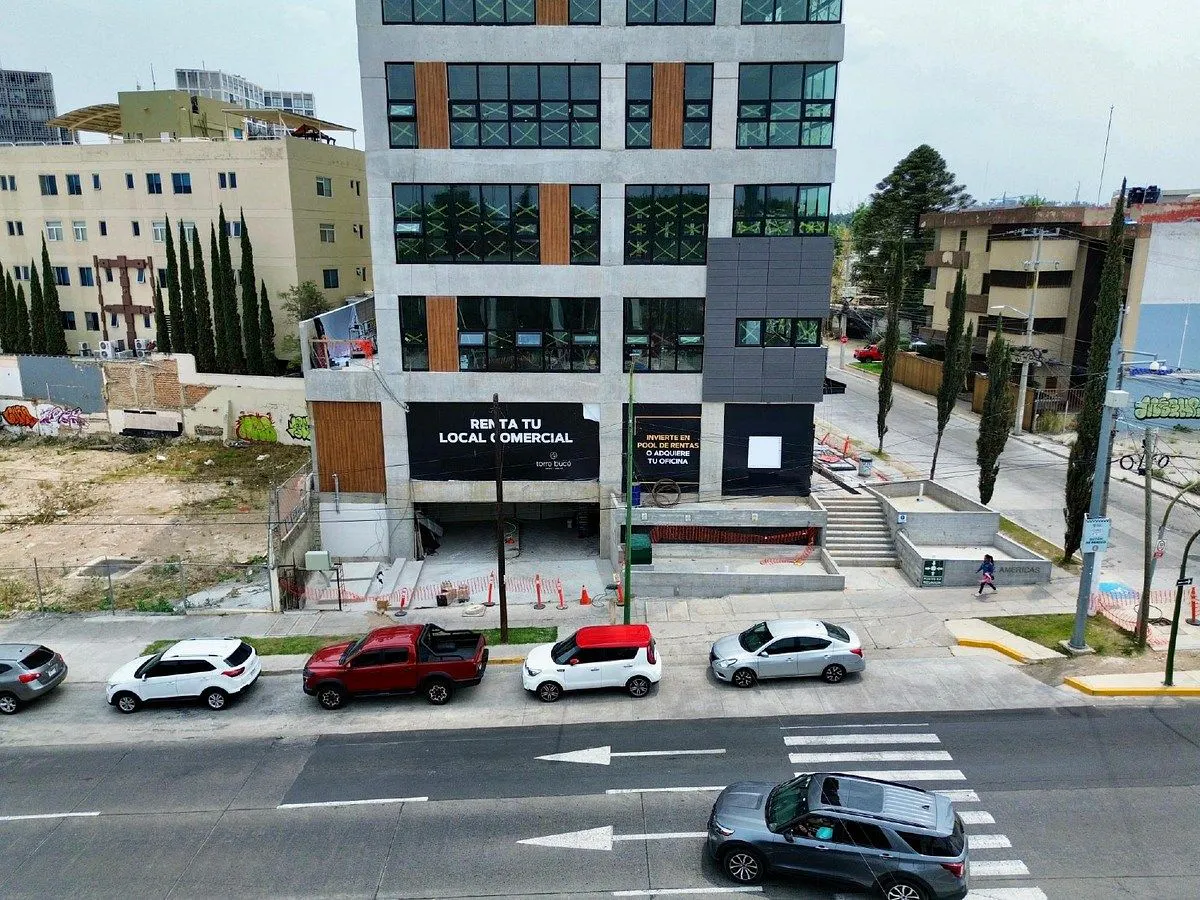 Local Comercial Spot2