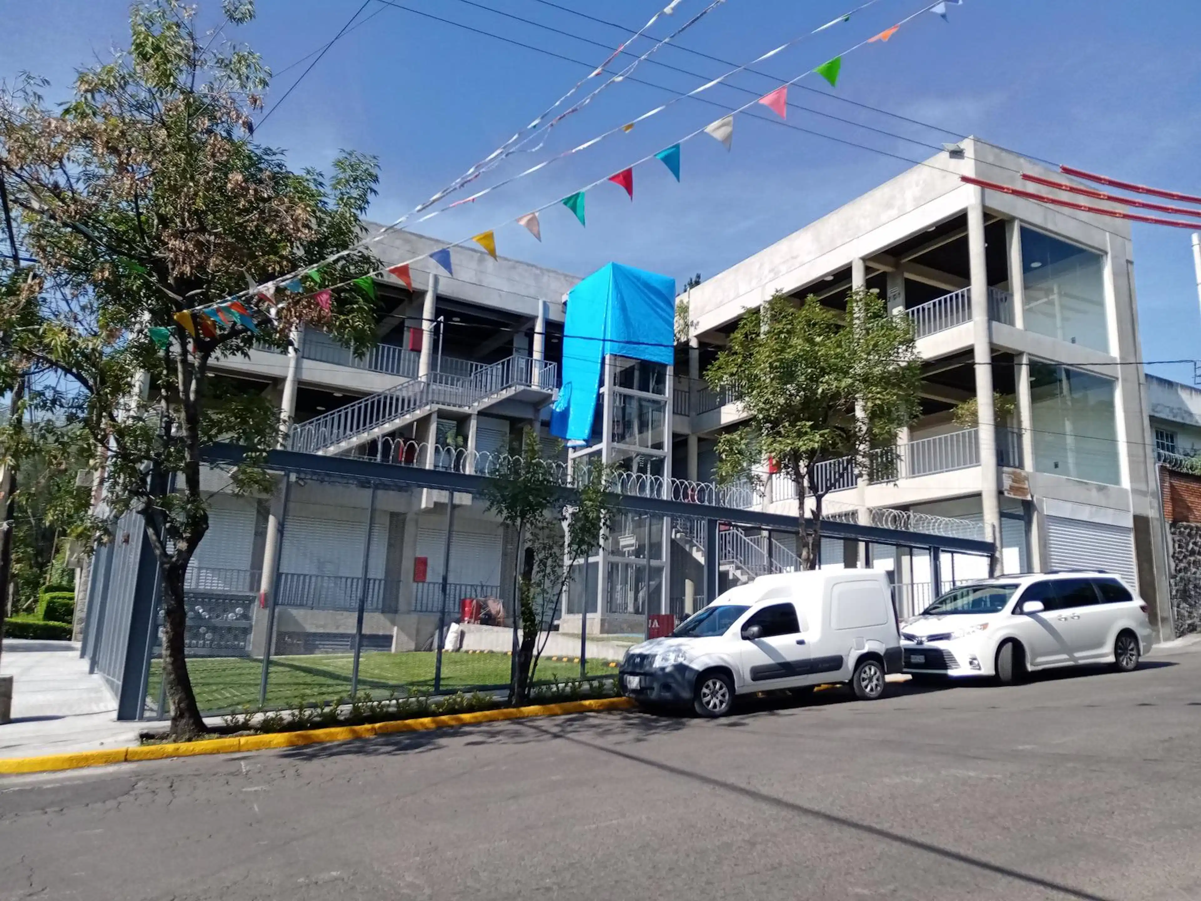 Plaza Comercial En Venta Con Inquilinos, Excelente Ubicación. S/N