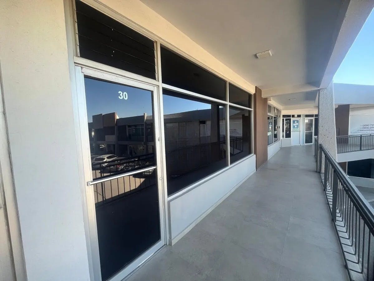 Local Comercial Spot2