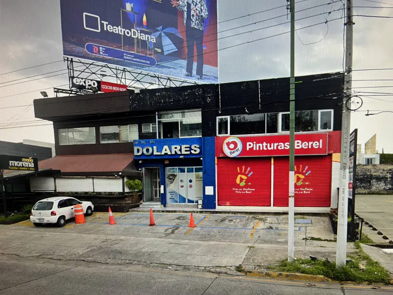 Local Comercial Spot2