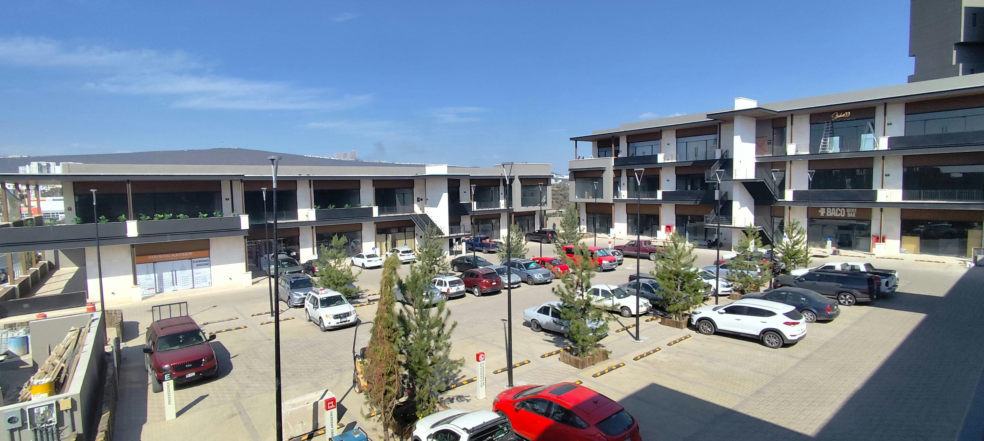 Local Comercial Spot2