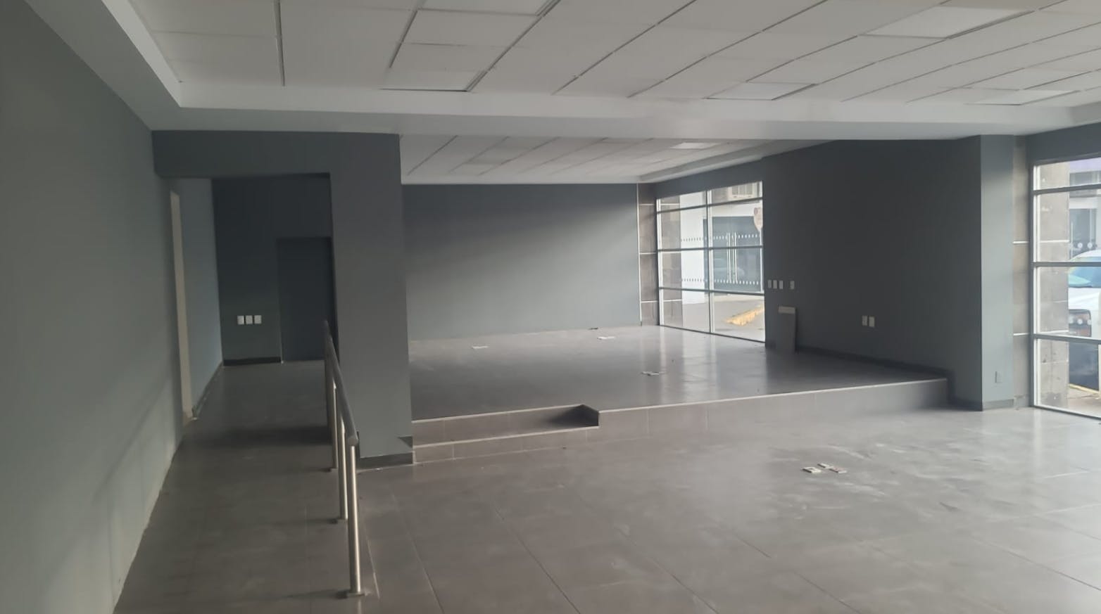 Local Comercial Spot2