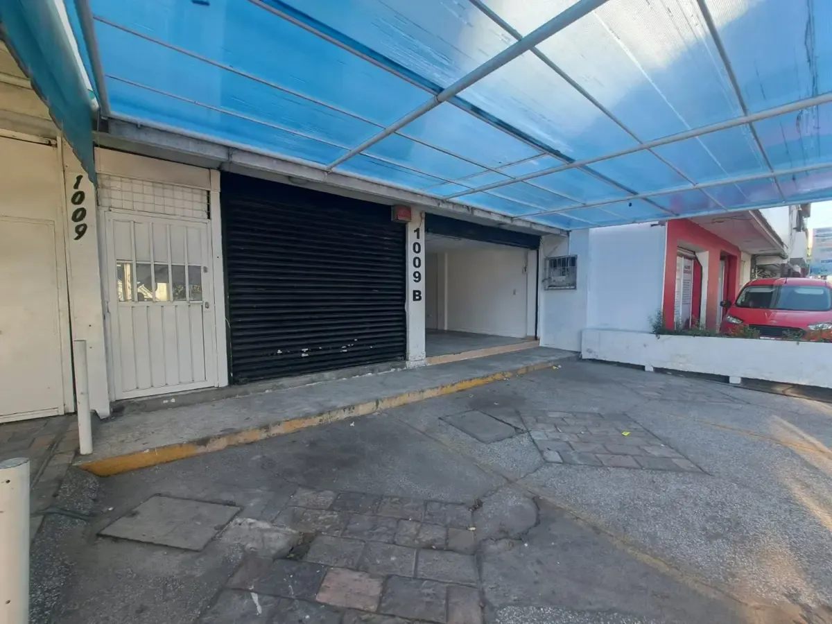 Local Comercial Spot2