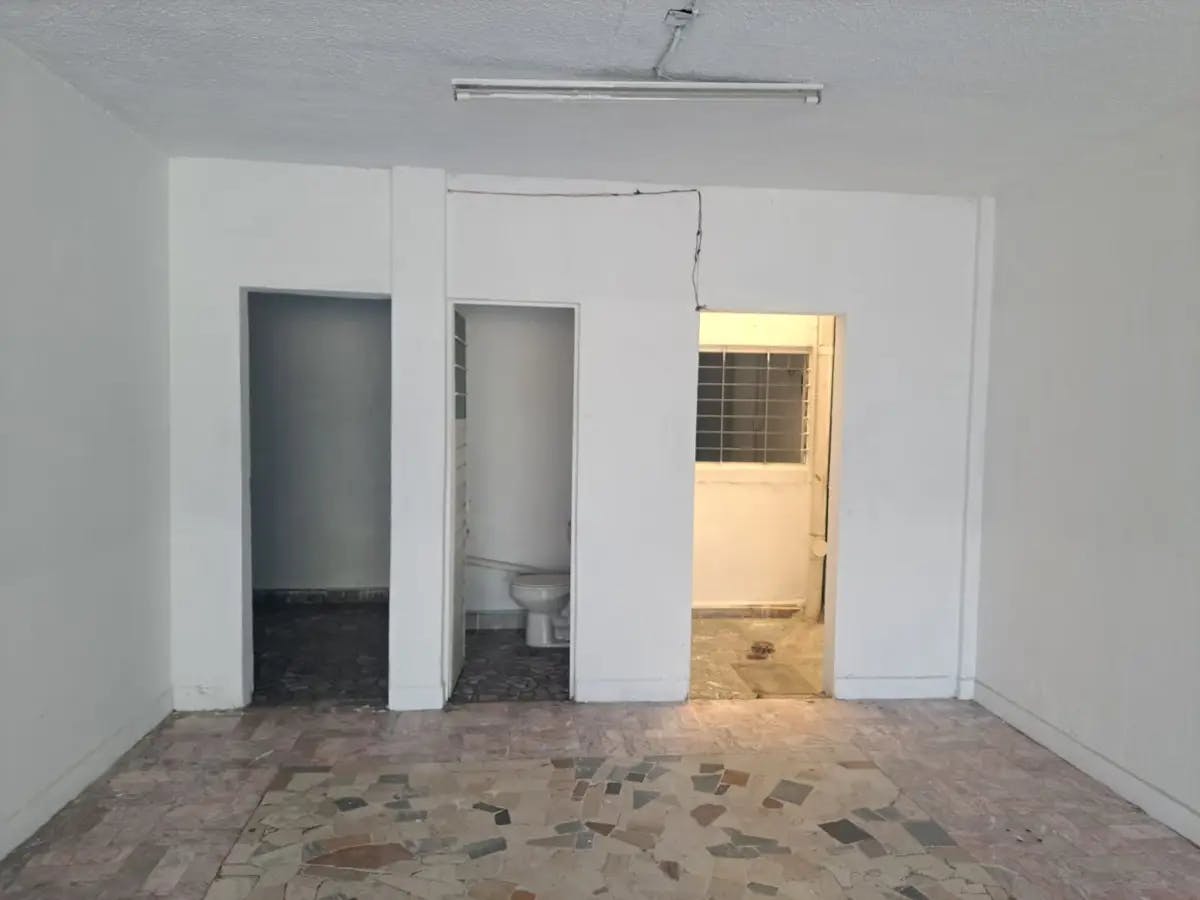 Local Comercial Spot2