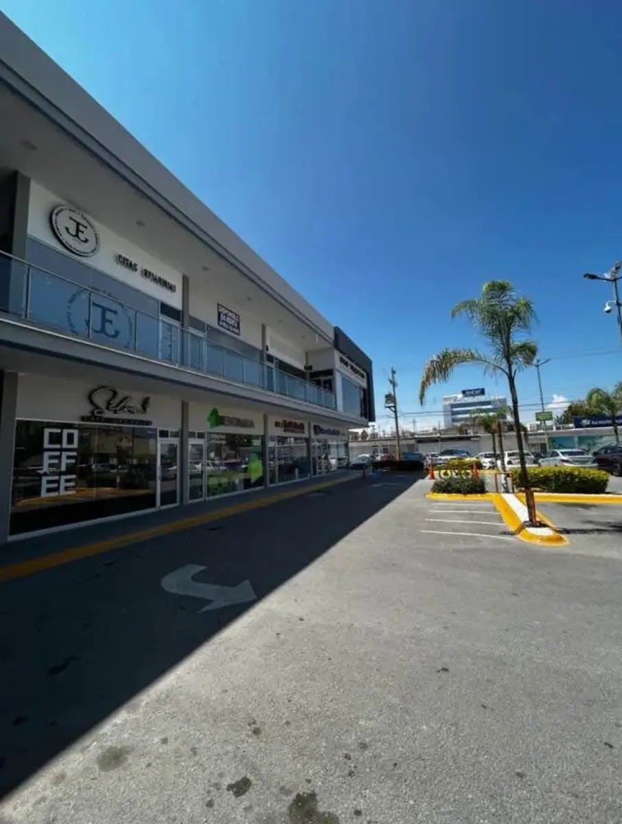 Local Comercial Spot2