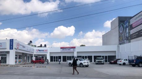 Local Comercial Spot2