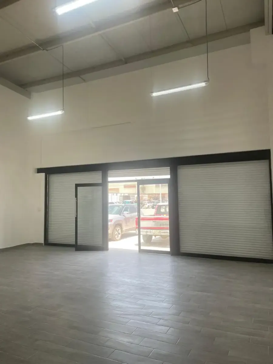 Local Comercial Spot2